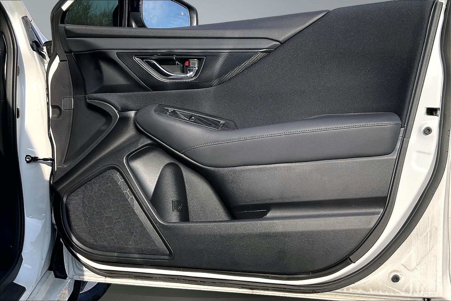 2023 SUBARU LEGACY - Image 12