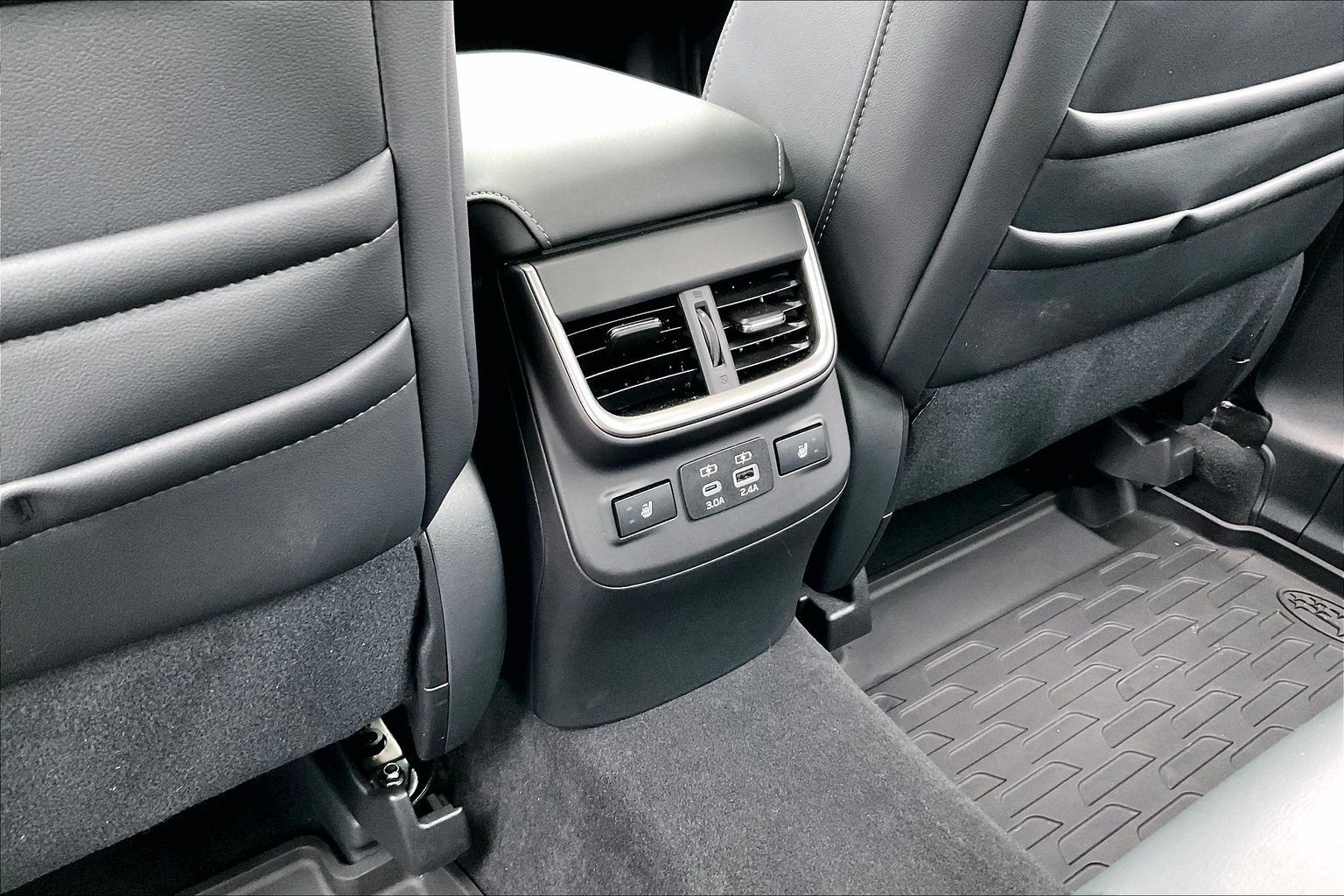 2025 SUBARU LEGACY - Image 24