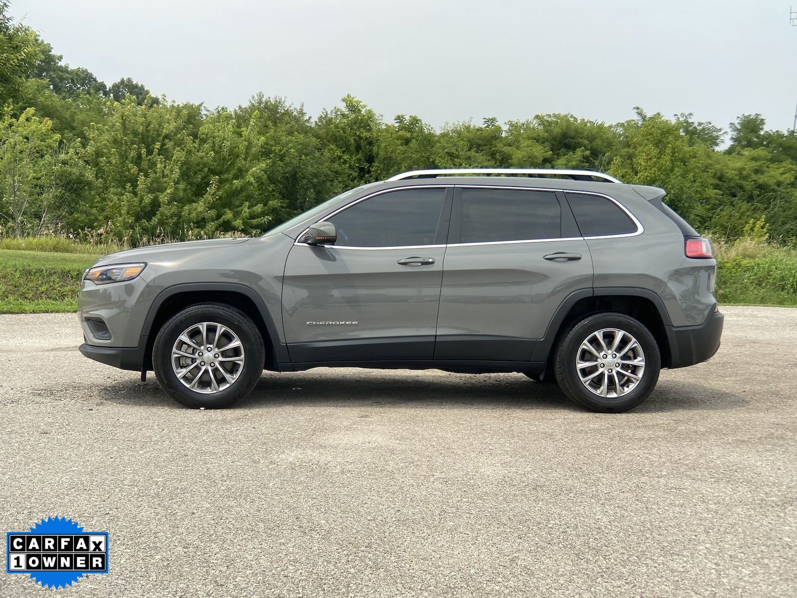 Used 2021 Jeep Cherokee Latitude Lux with VIN 1C4PJMMX1MD123041 for sale in Lafayette, IN