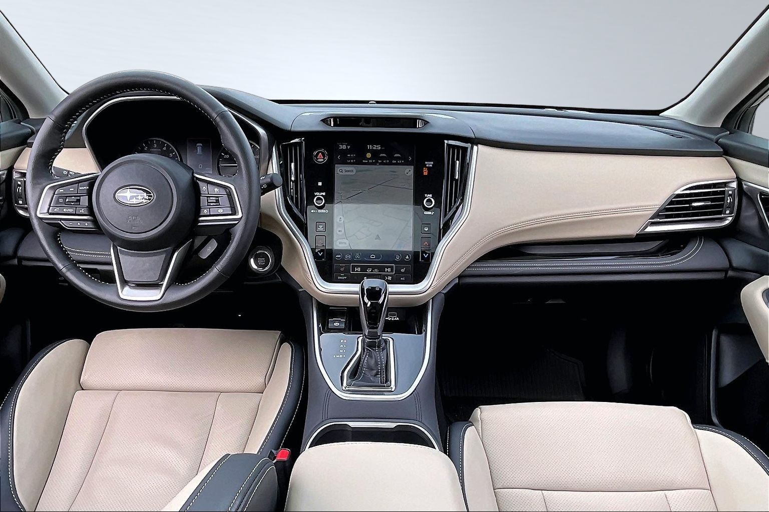 2025 SUBARU OUTBACK - Image 14