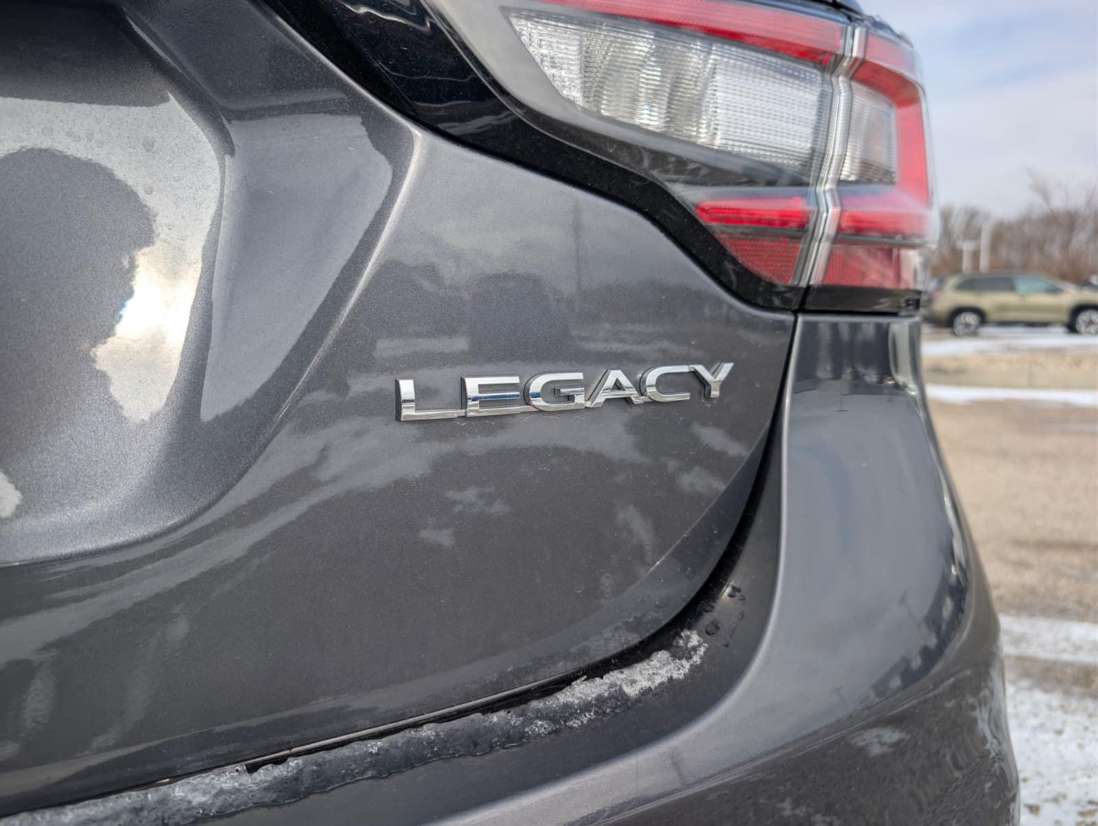 2025 SUBARU LEGACY - Image 12