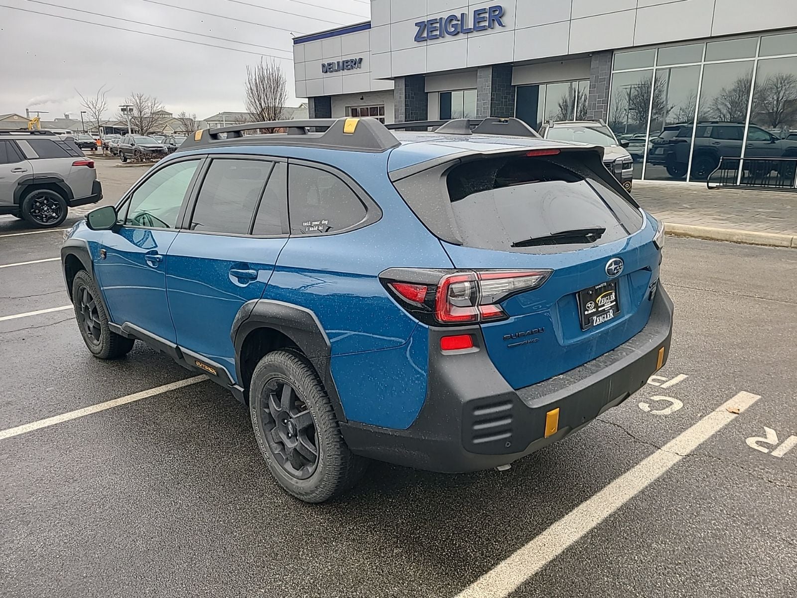 2023 SUBARU OUTBACK - Image 10