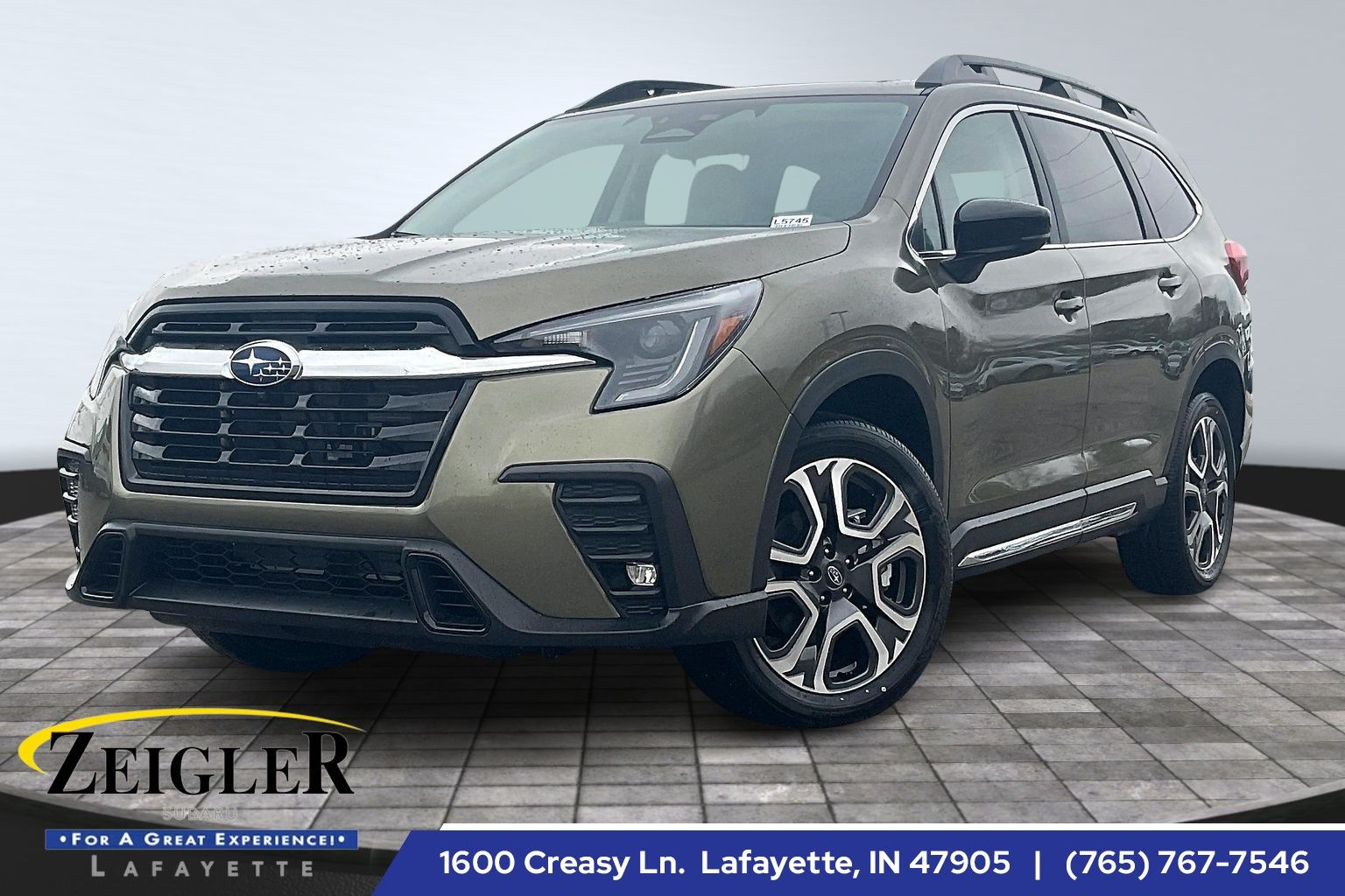 2025 Subaru Ascent Limited's photo