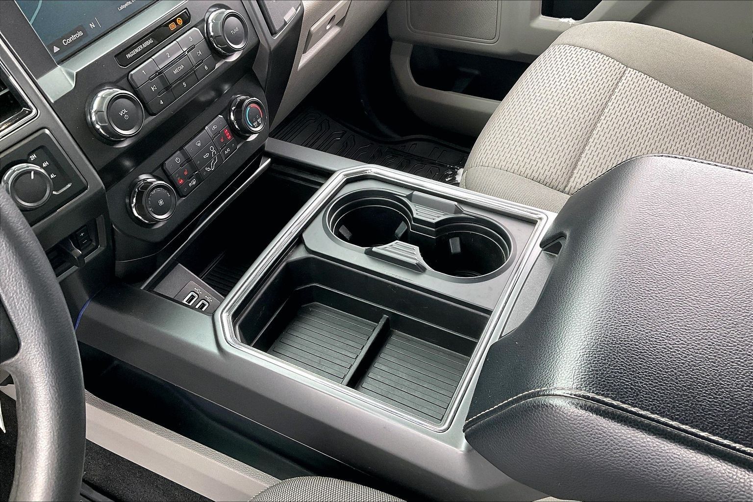 2019 FORD F-250 - Image 13