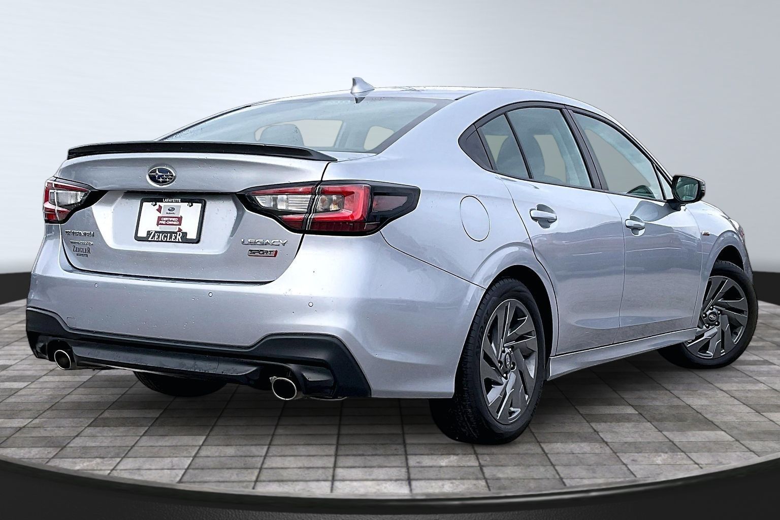 2024 SUBARU LEGACY - Image 2
