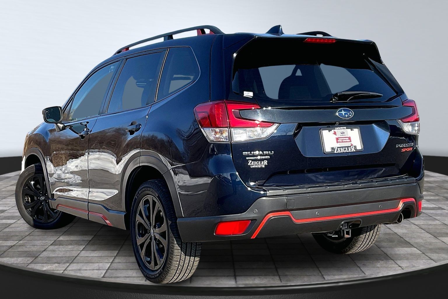 2020 SUBARU FORESTER - Image 11
