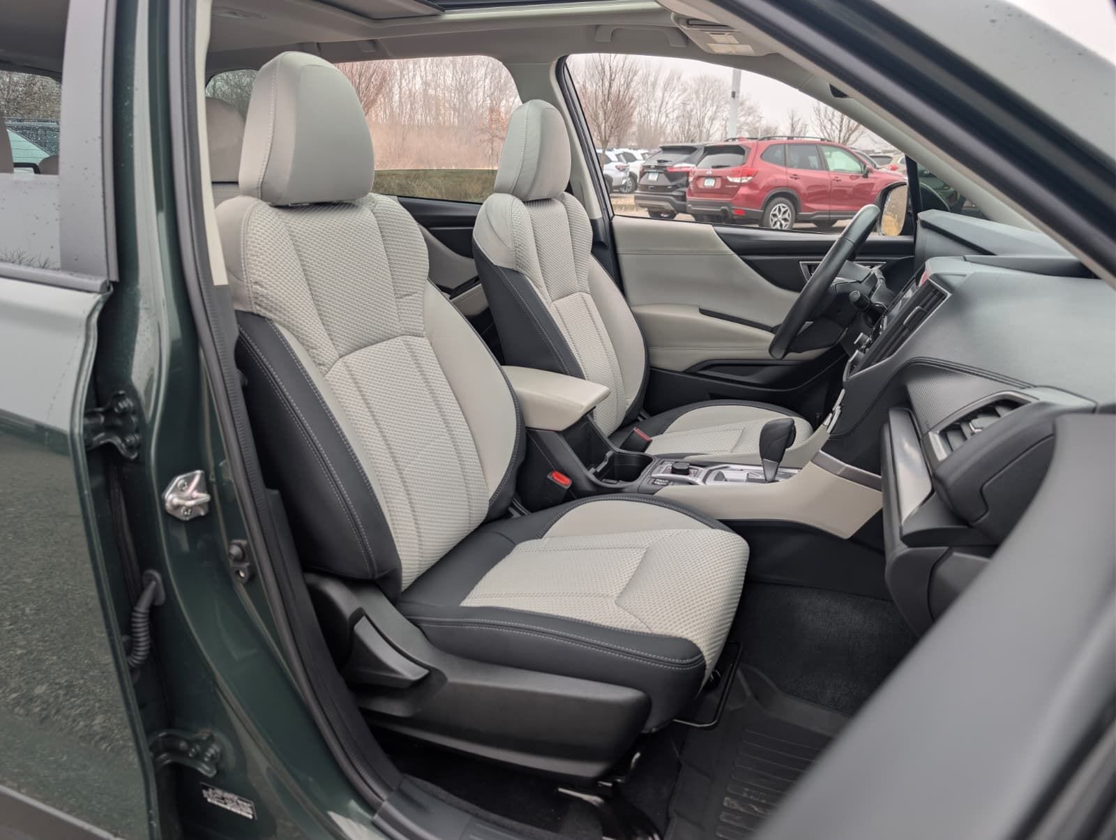 2023 SUBARU FORESTER - Image 18