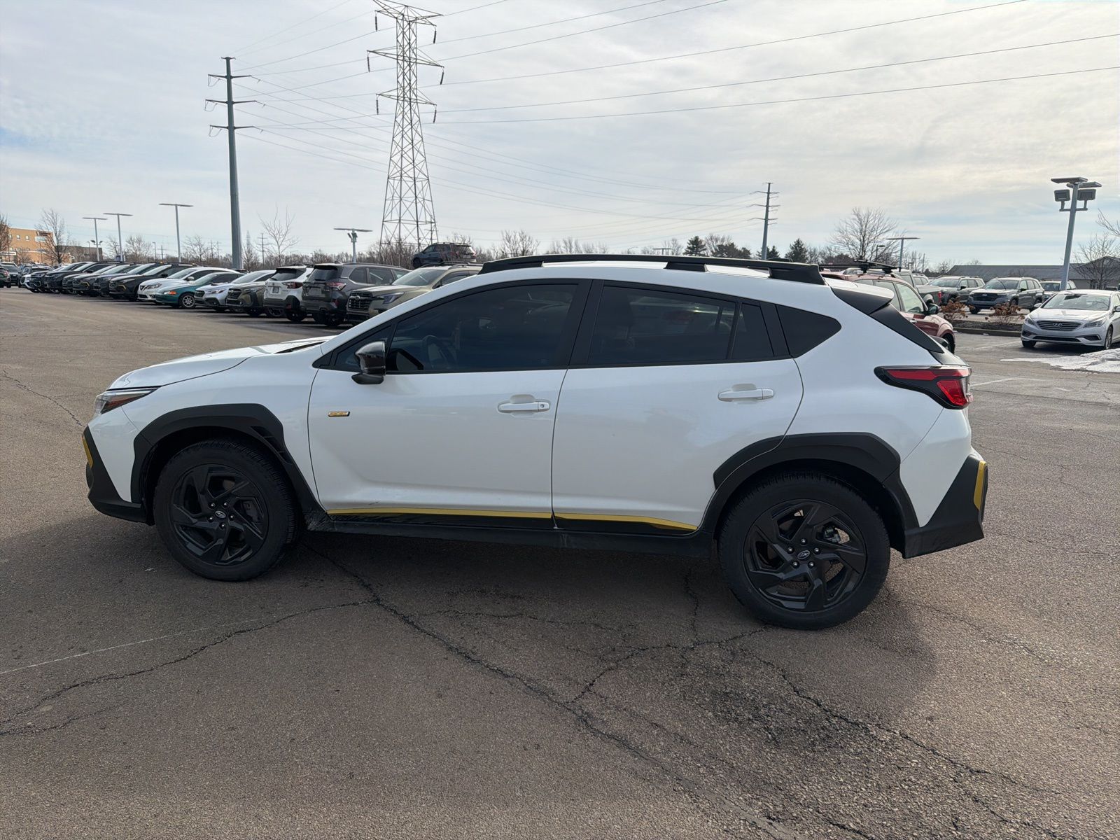 2024 SUBARU CROSSTREK - Image 16