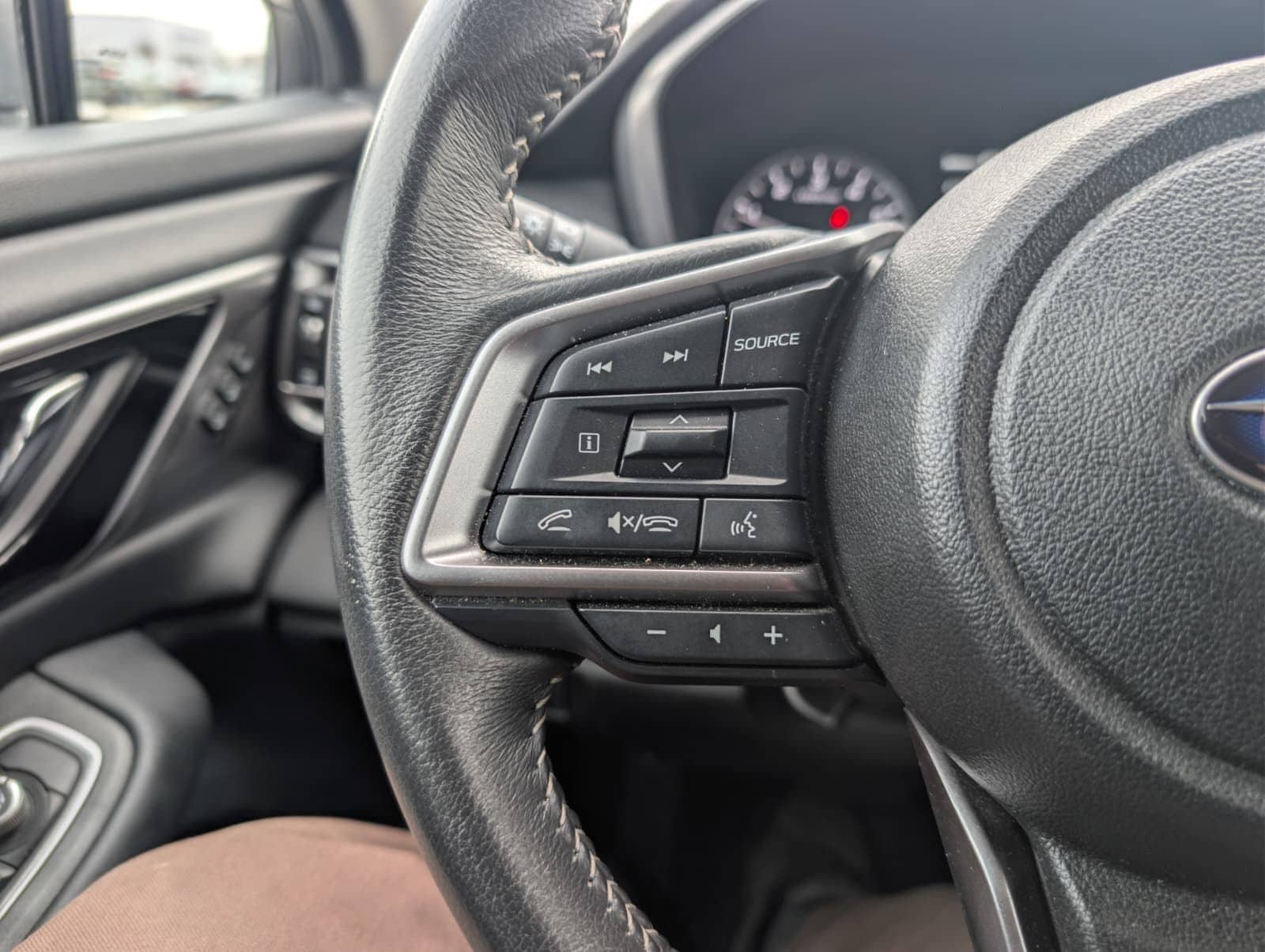 2024 SUBARU OUTBACK - Image 21