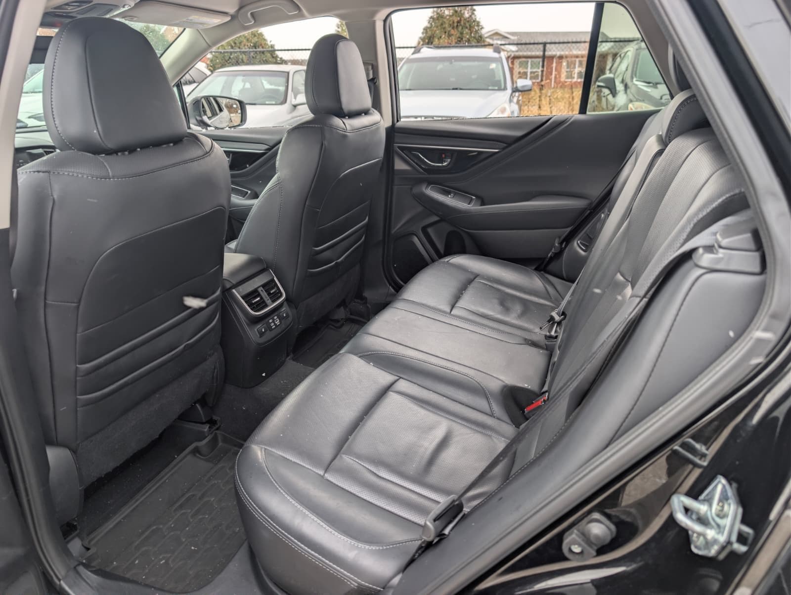 2024 SUBARU OUTBACK - Image 30