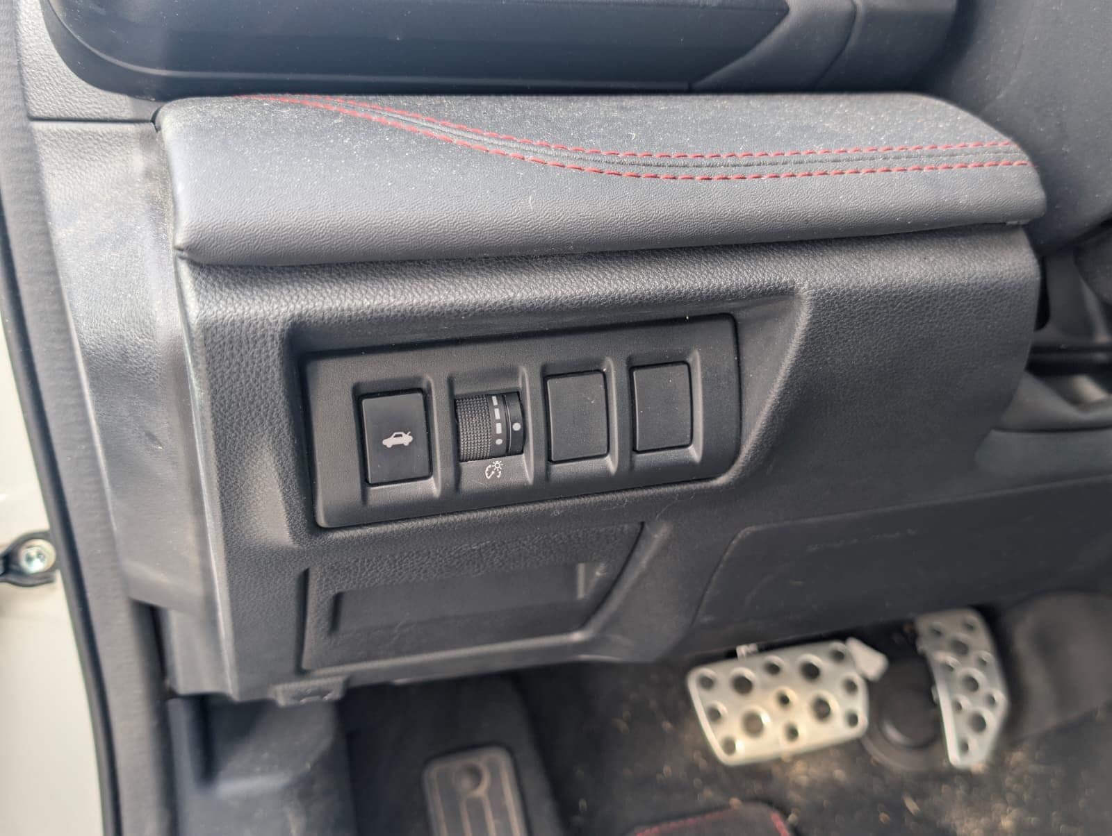 2023 SUBARU LEGACY - Image 17