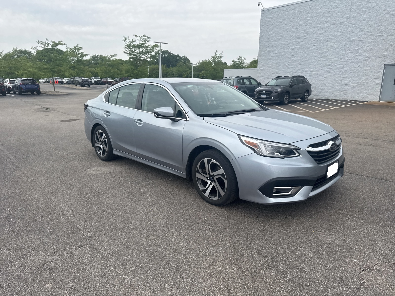 2020 Subaru Legacy Limited's photo