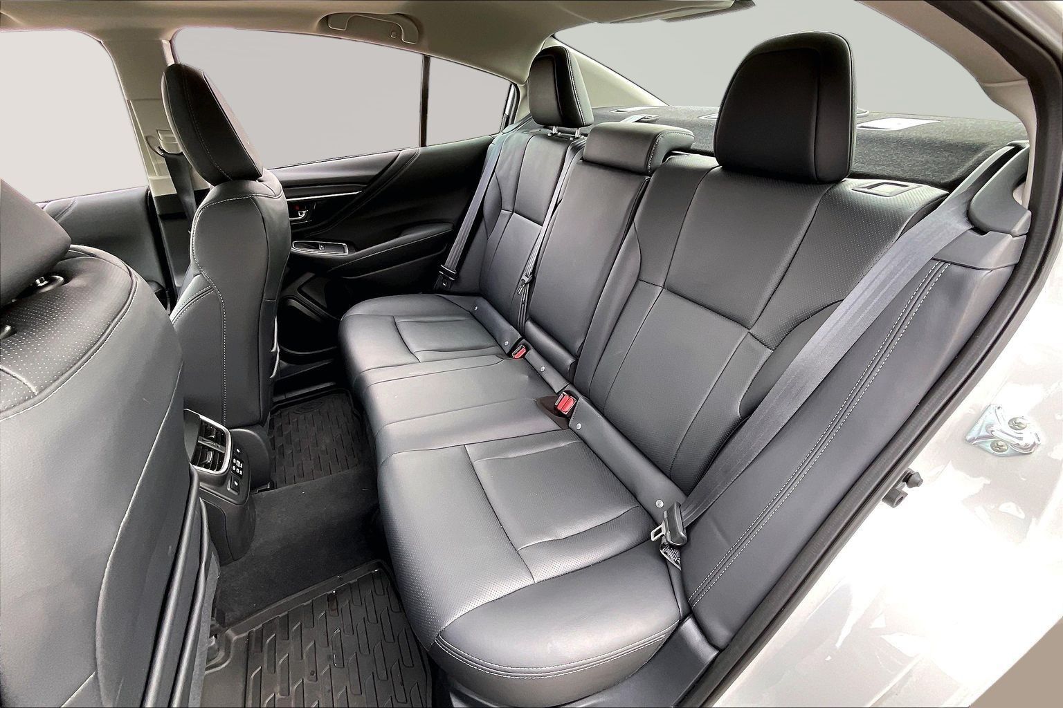 2025 SUBARU LEGACY - Image 27