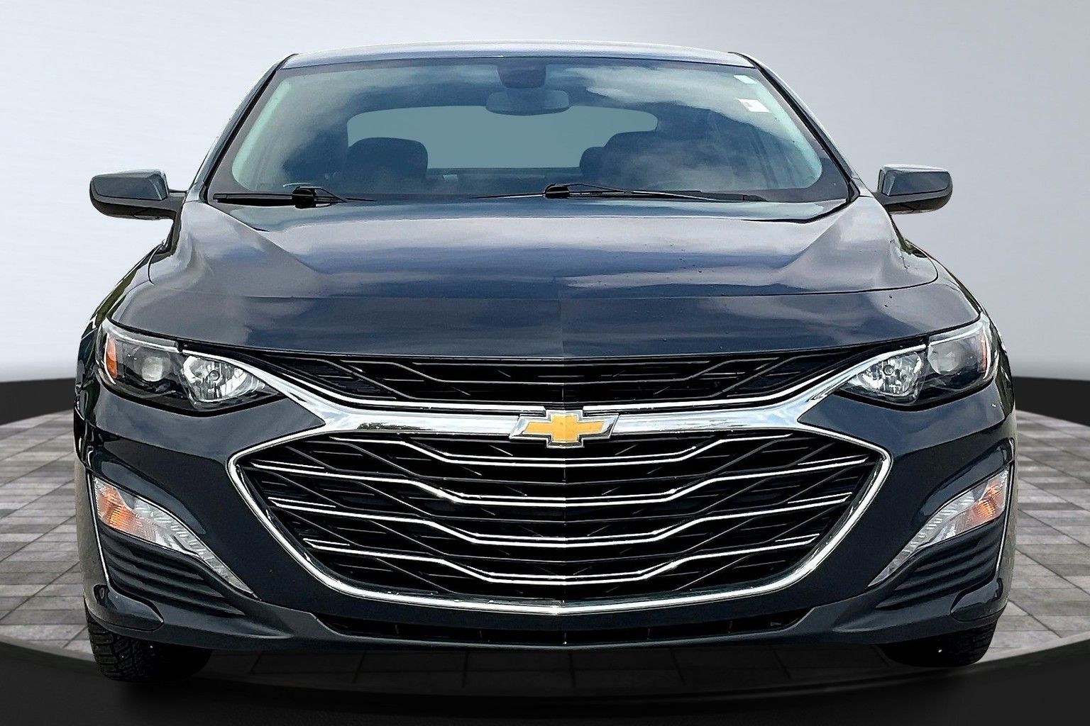 2020 Chevrolet Malibu 1LT photo 2