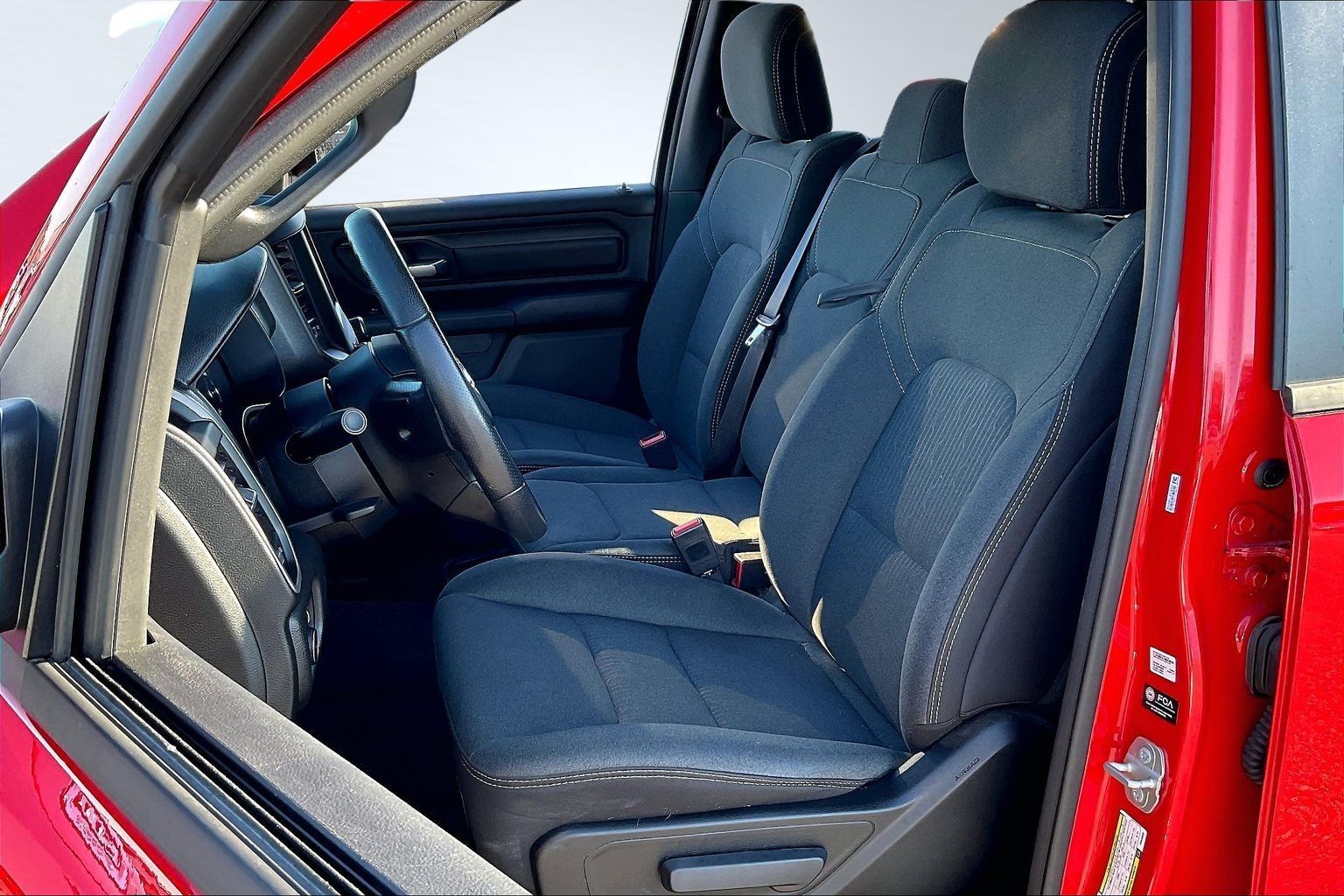 2023 RAM 1500 - Image 25