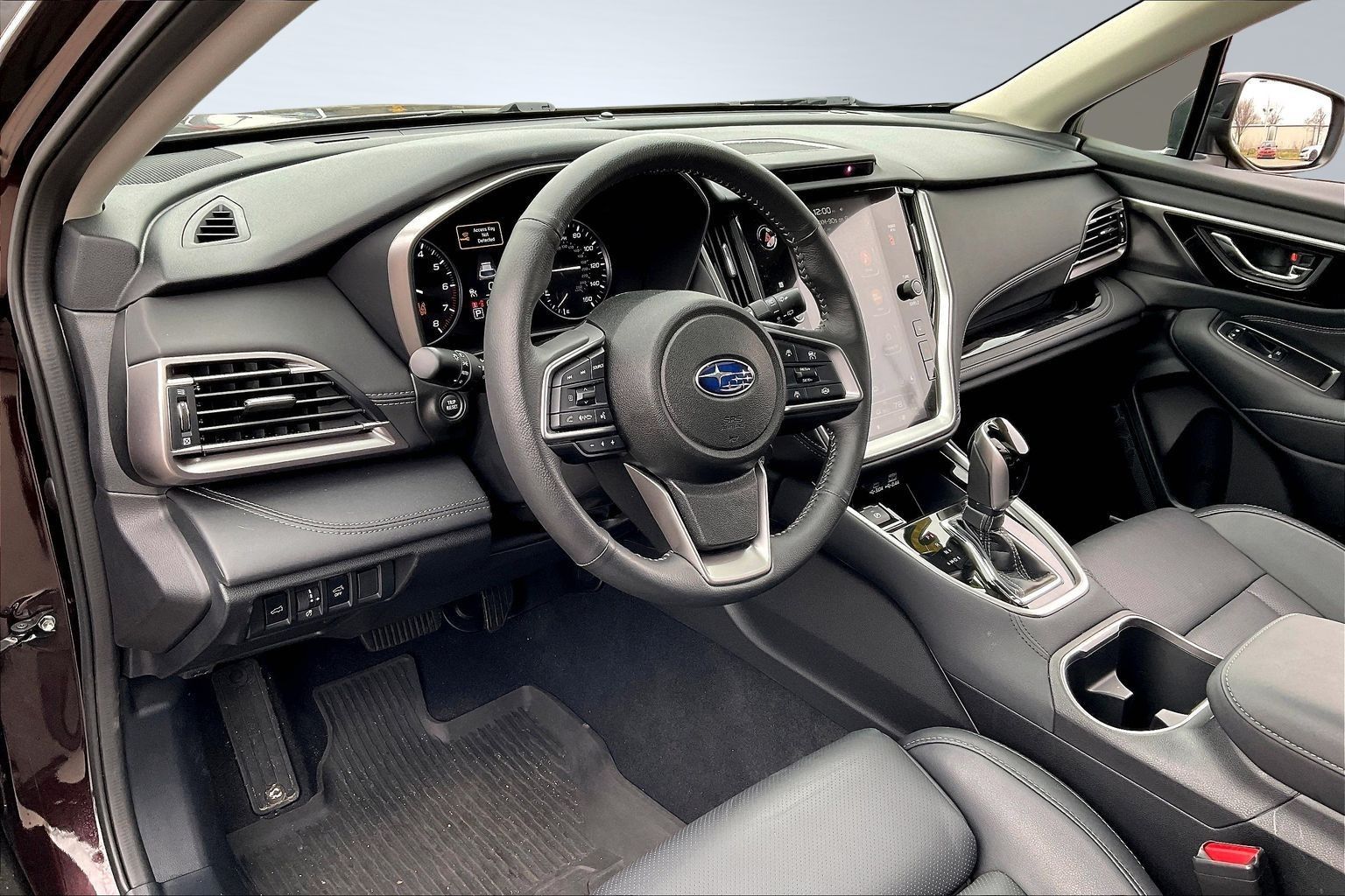 2025 SUBARU OUTBACK - Image 12