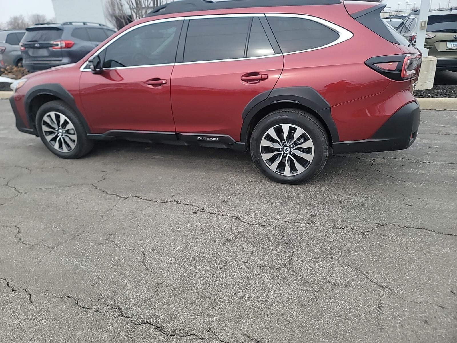 2025 SUBARU OUTBACK - Image 6