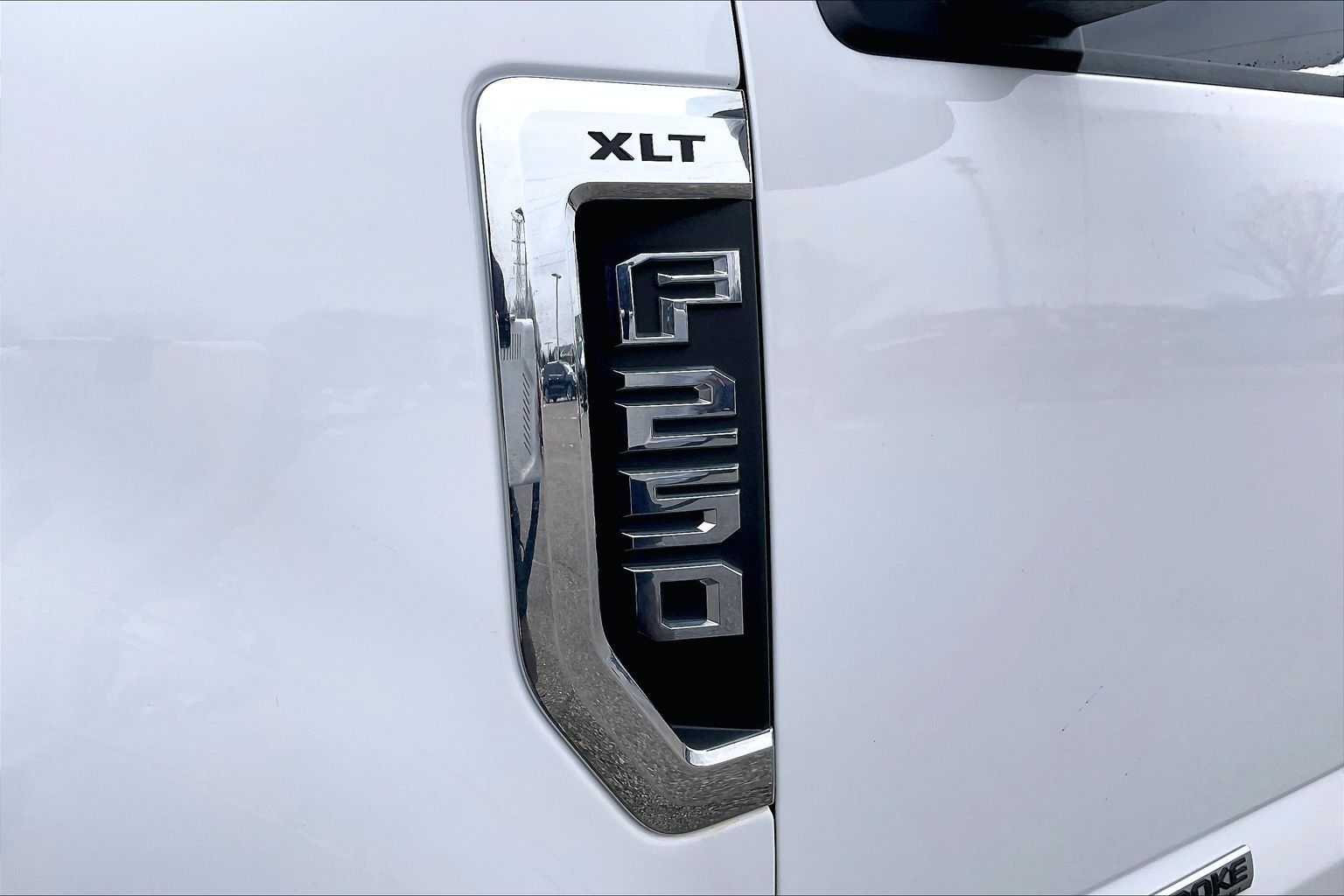 2019 FORD F-250 - Image 32