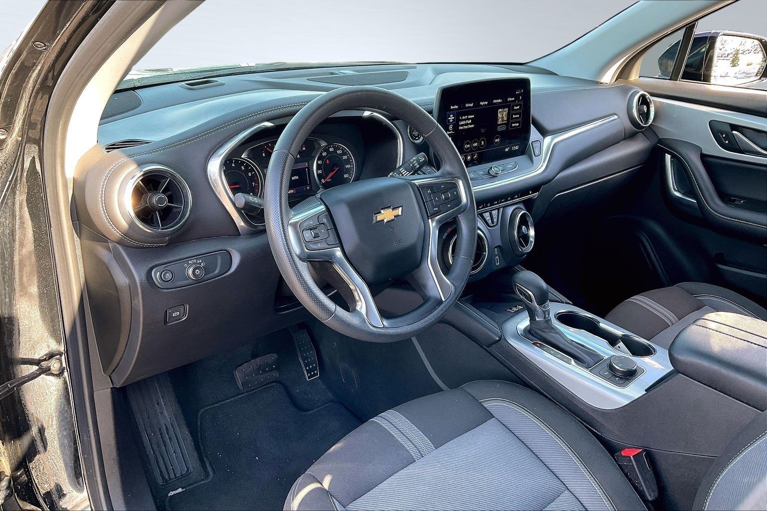 2024 CHEVROLET BLAZER - Image 12