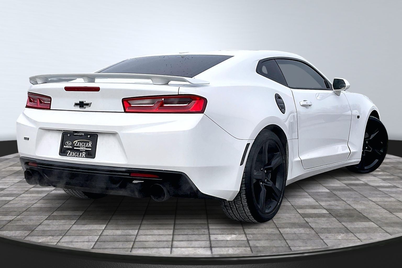 2018 CHEVROLET CAMARO - Image 2