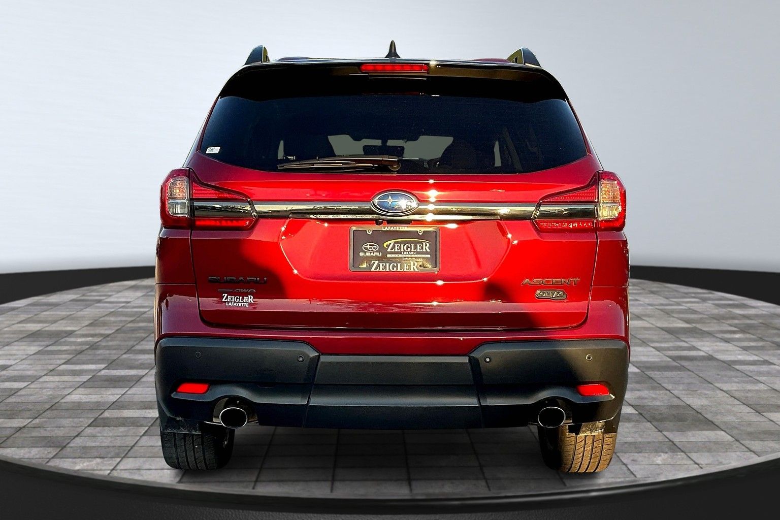 2022 Subaru Ascent Onyx Edition photo 3