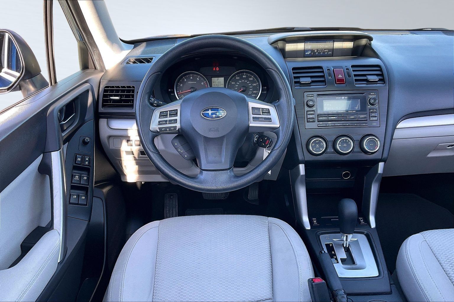 2015 SUBARU FORESTER - Image 5