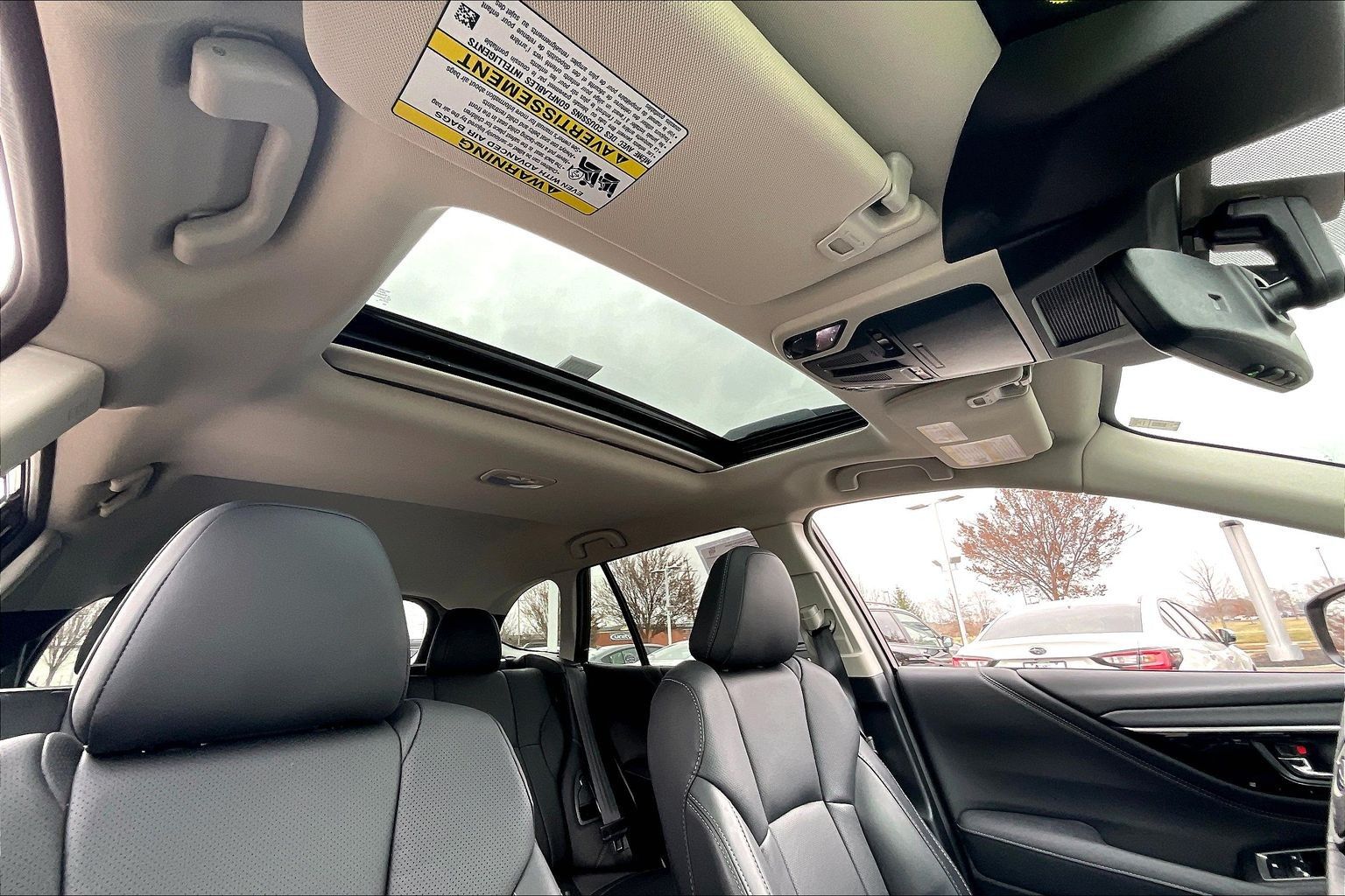 2025 SUBARU OUTBACK - Image 16