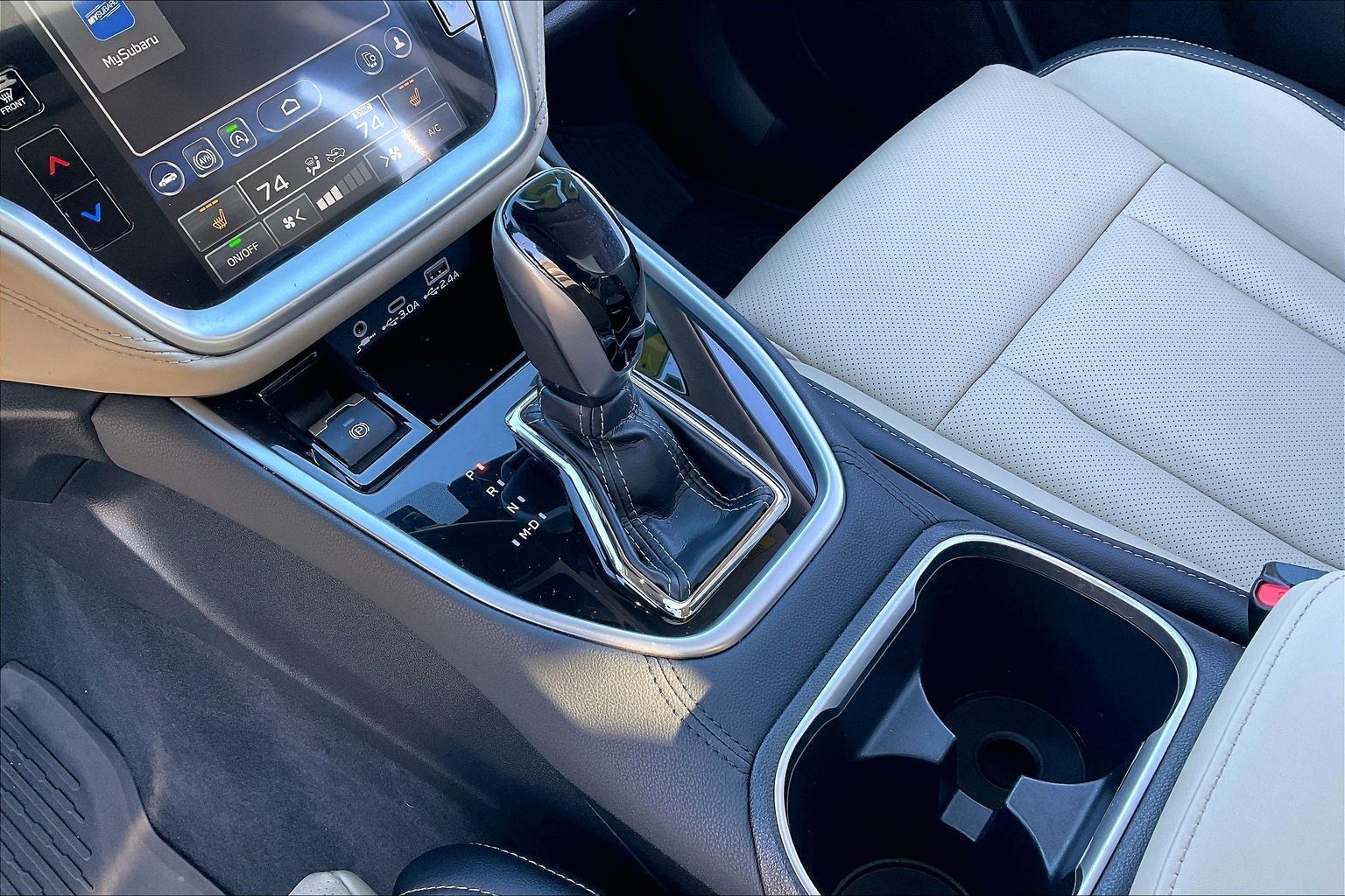 2025 SUBARU OUTBACK - Image 13