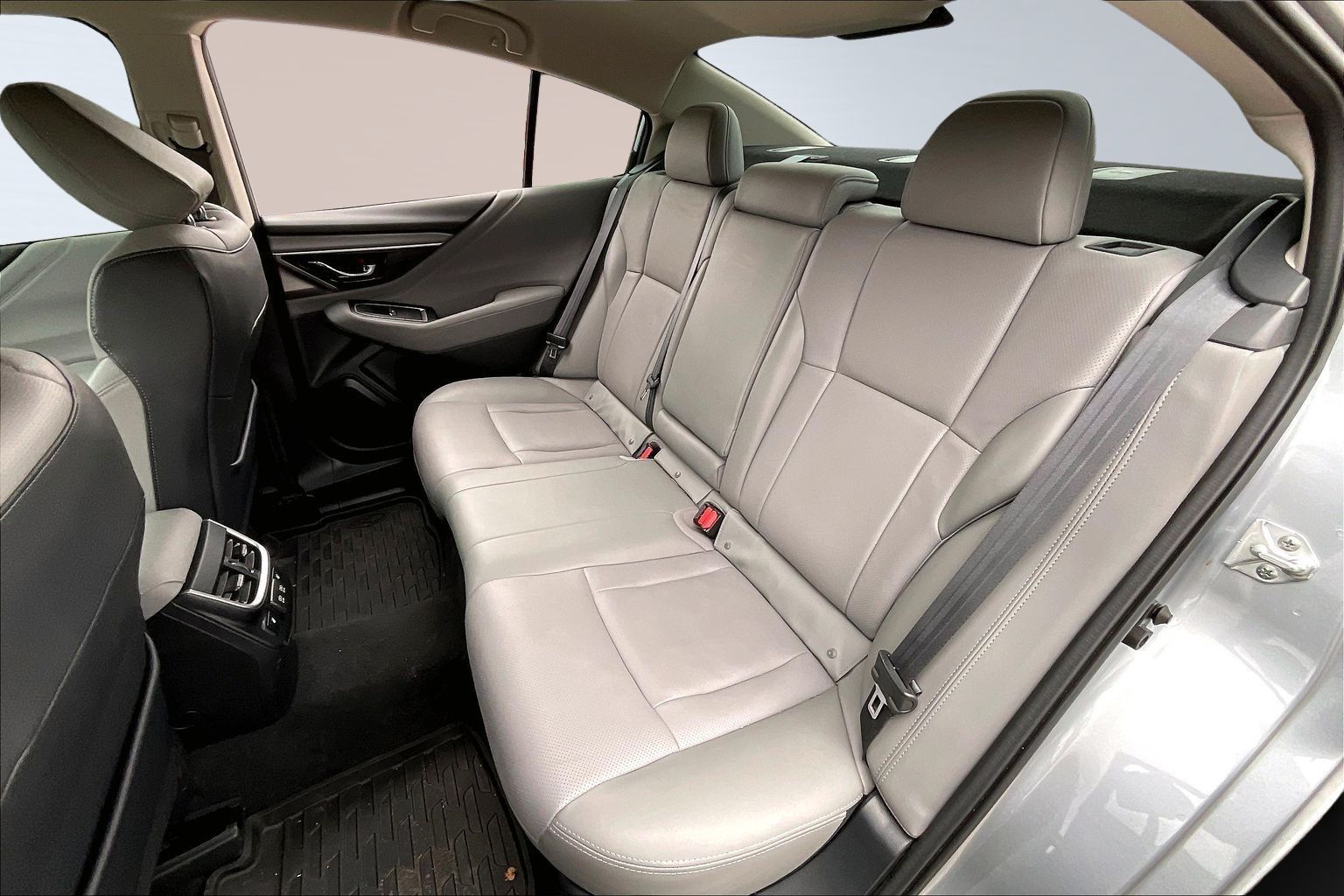 2022 SUBARU LEGACY - Image 16