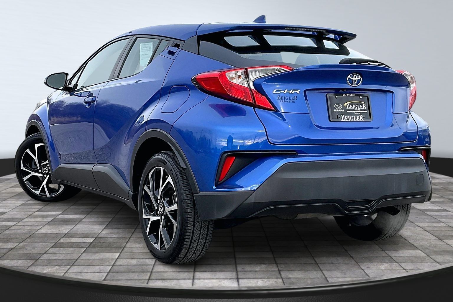 2018 TOYOTA C-HR - Image 11