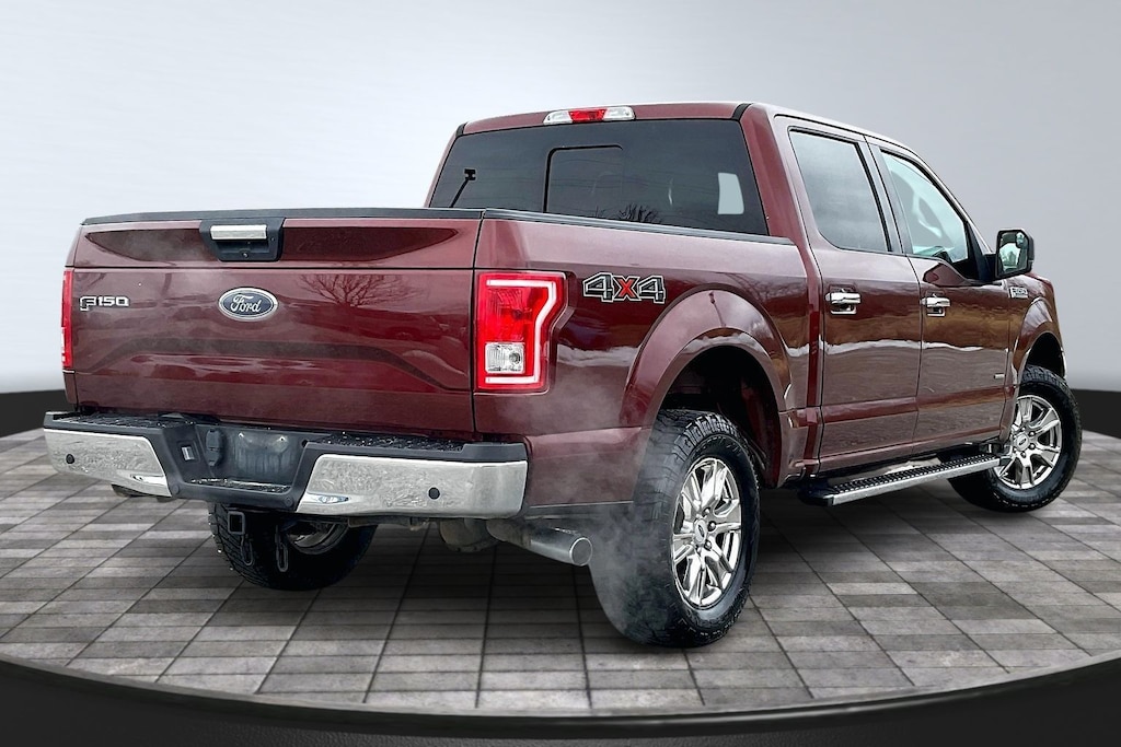 Used 2017 Ford F-150 XLT Truck
