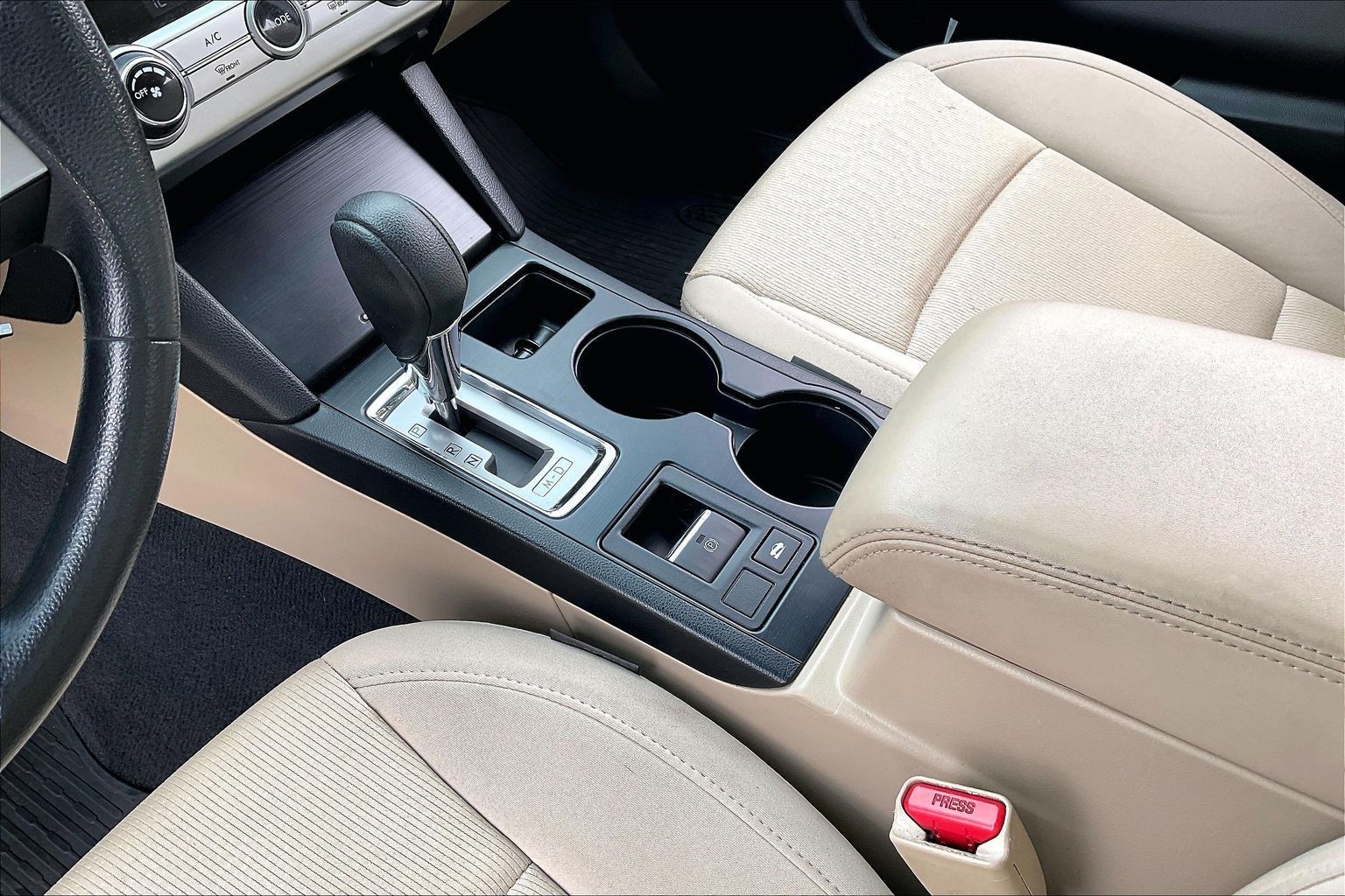 2016 SUBARU LEGACY - Image 13