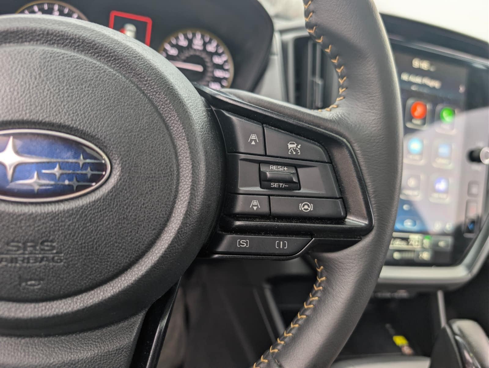 2024 SUBARU CROSSTREK - Image 15