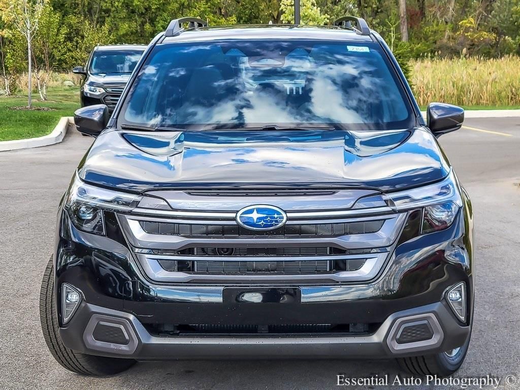 2025 Subaru Forester Limited photo 3