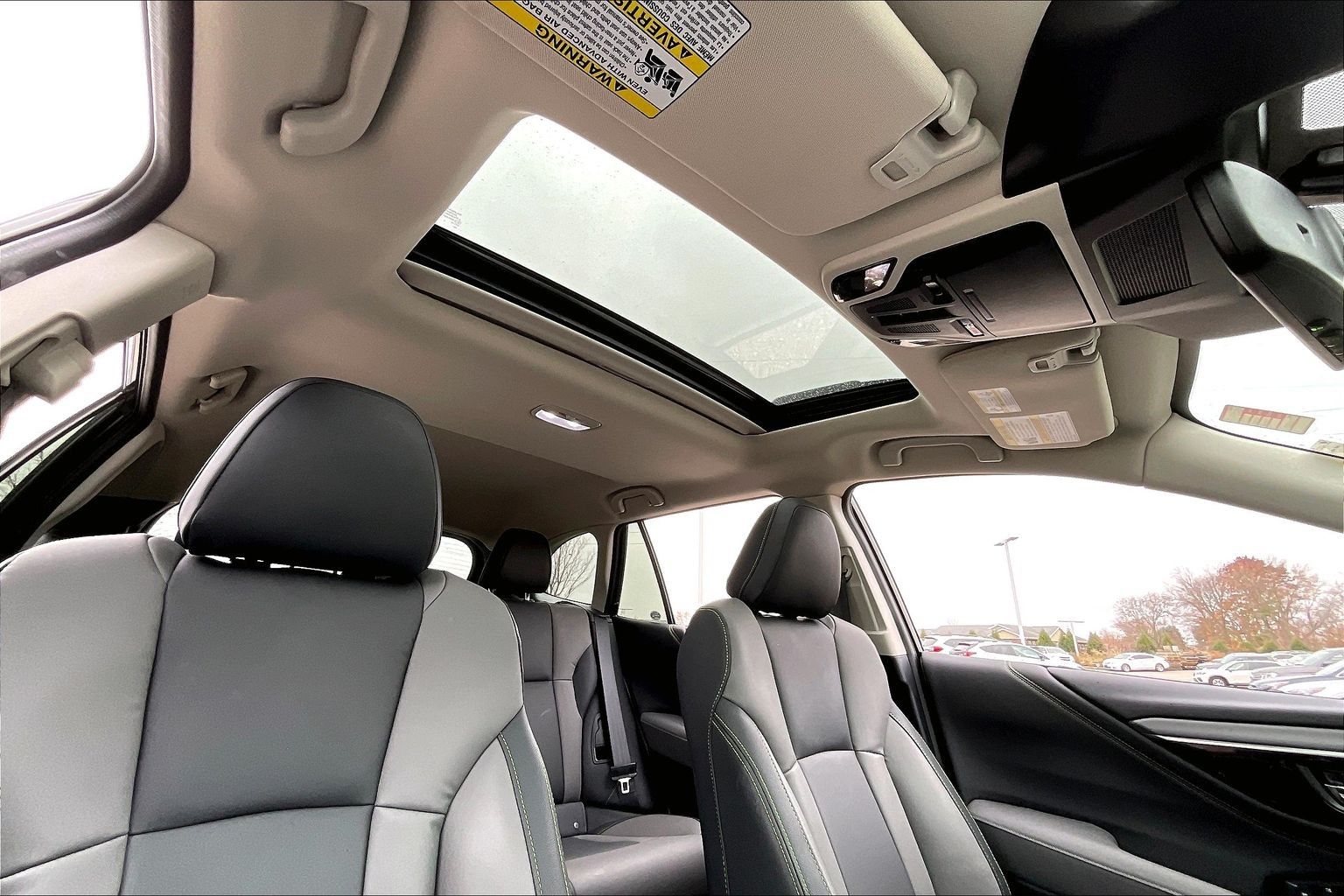 2025 SUBARU OUTBACK - Image 16