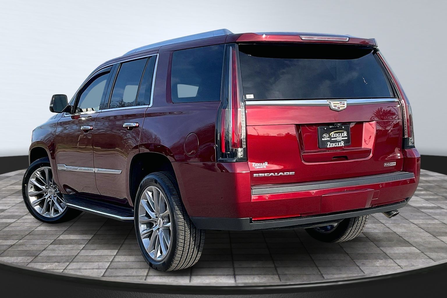 2019 CADILLAC ESCALADE - Image 11