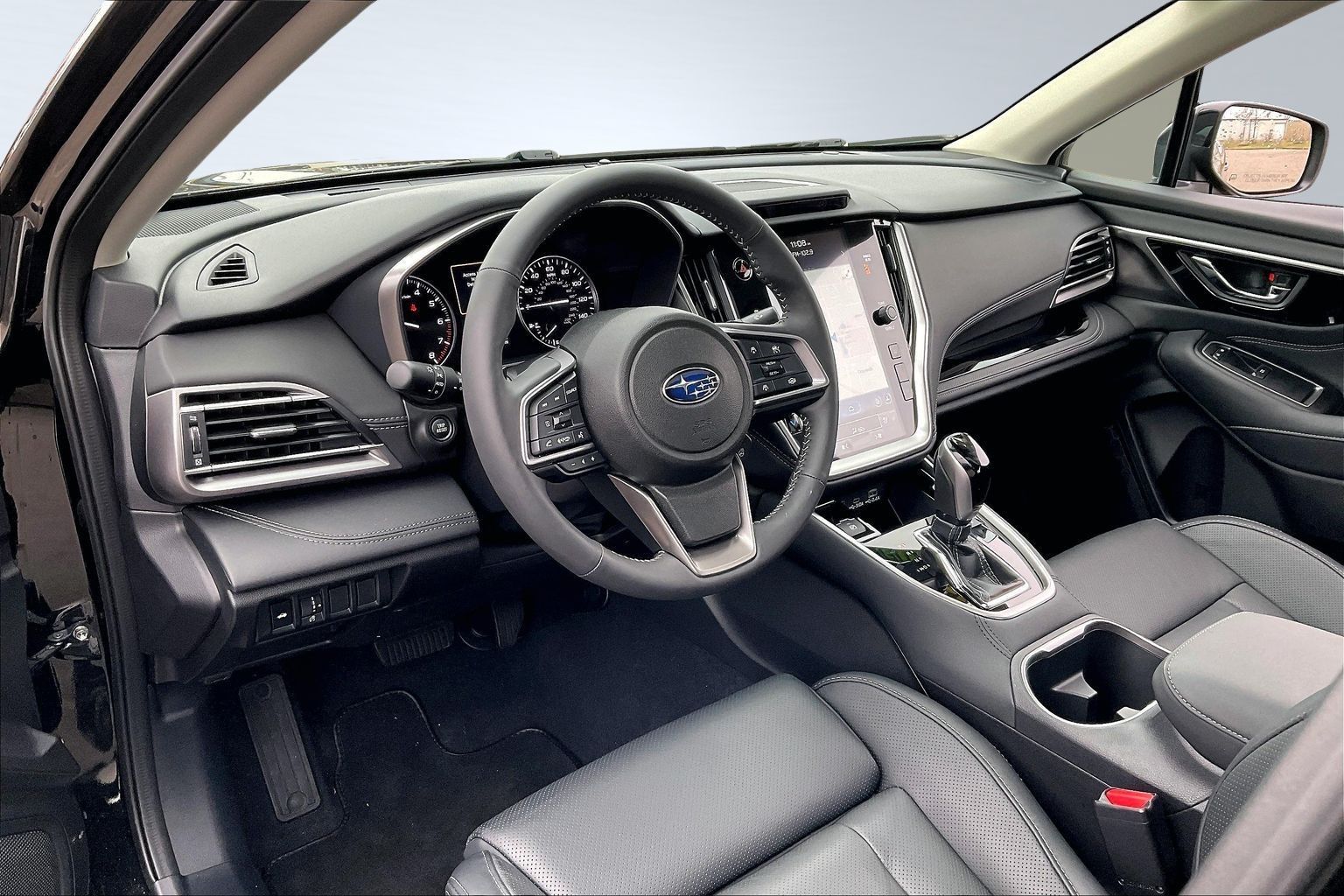 2025 SUBARU LEGACY - Image 12