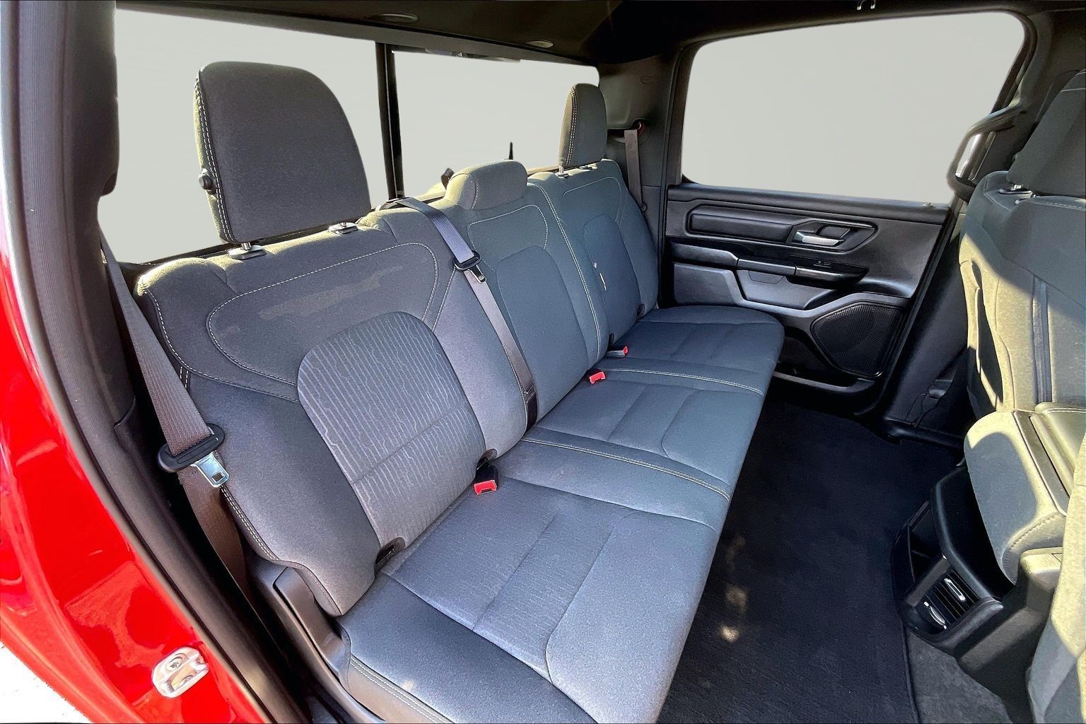 2023 RAM 1500 - Image 27