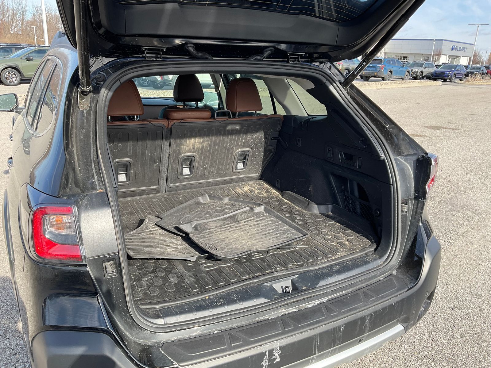 2025 SUBARU OUTBACK - Image 25