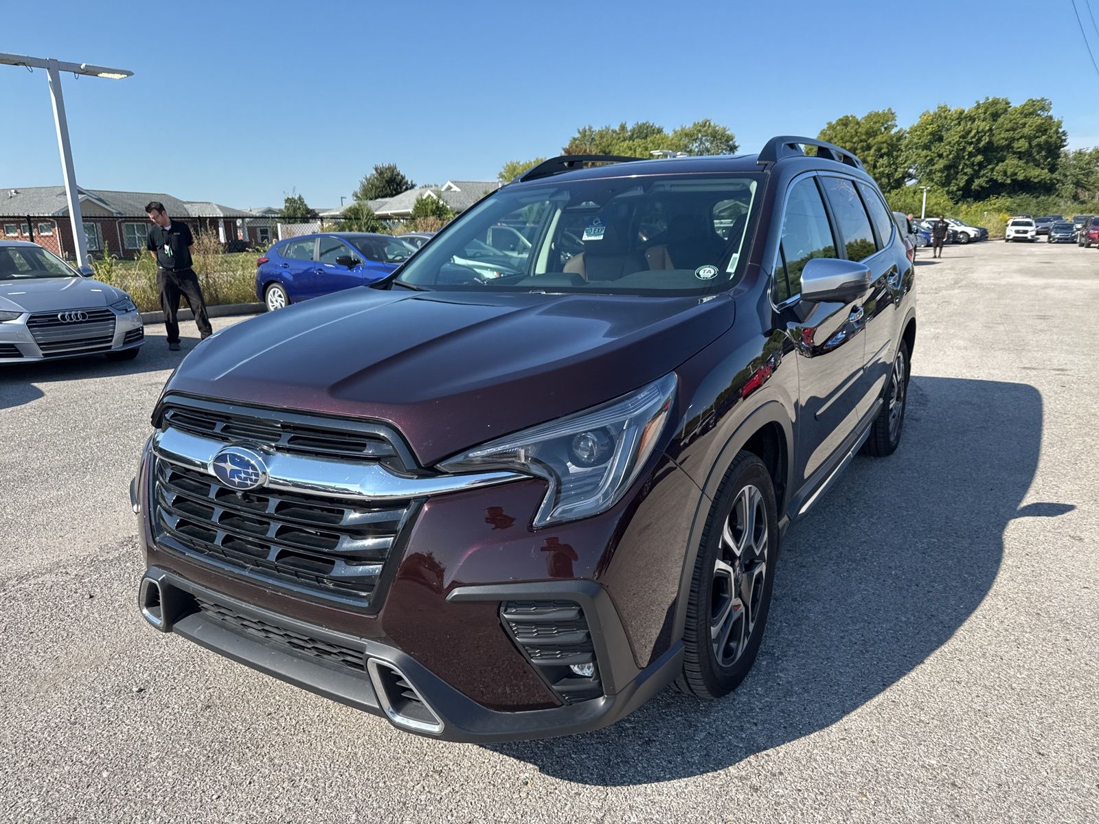 2023 Subaru Ascent Touring photo 3