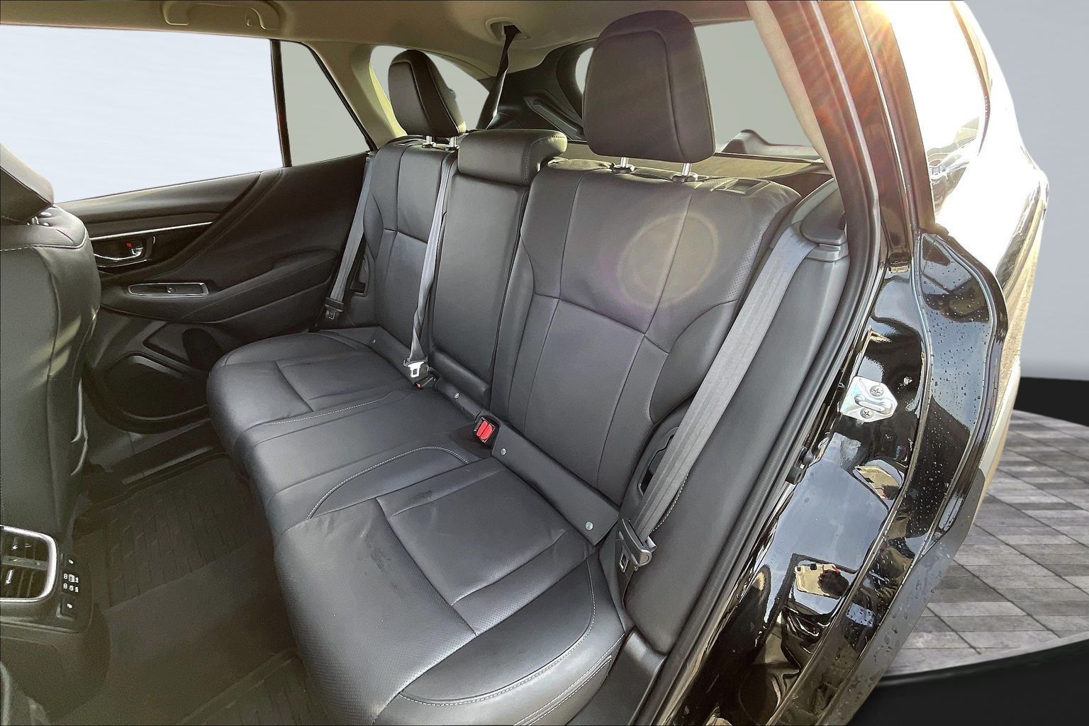 2025 SUBARU OUTBACK - Image 27