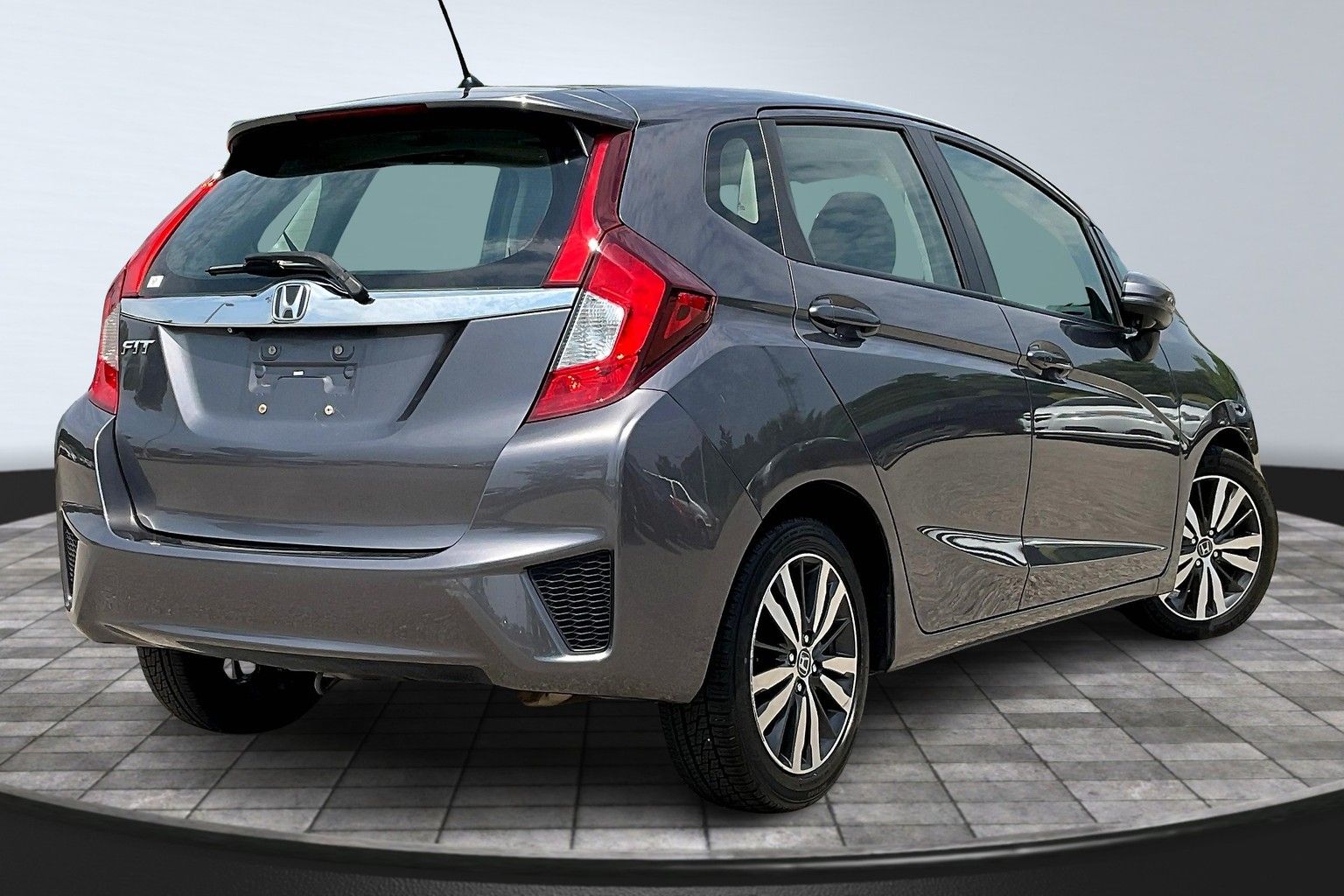 Used 2015 Honda Fit EX with VIN 3HGGK5H82FM715272 for sale in Lafayette, IN