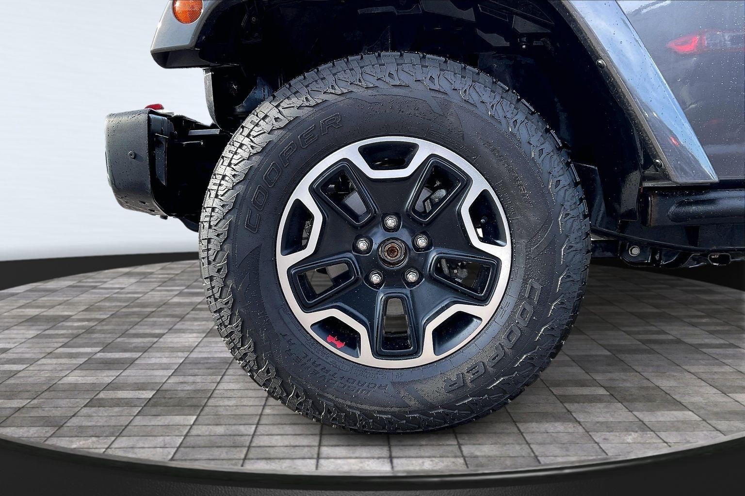 2016 JEEP WRANGLER - Image 8