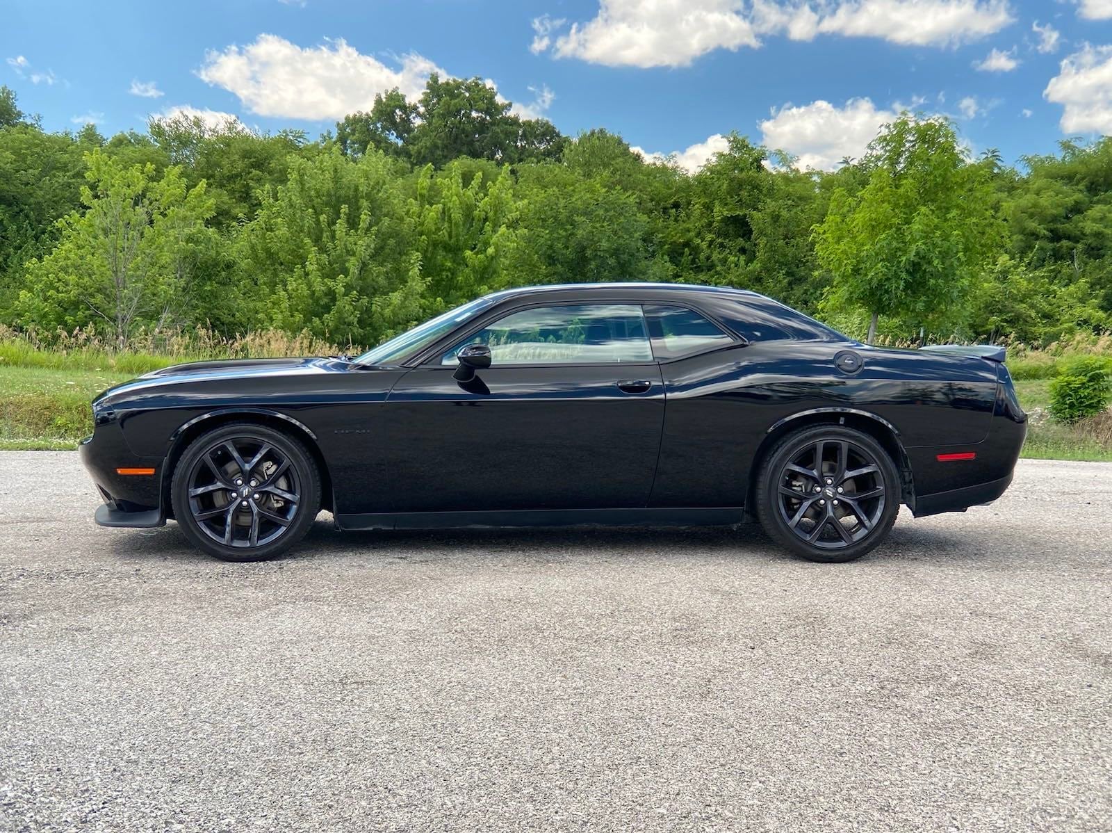 Used 2022 Dodge Challenger R/T with VIN 2C3CDZBT1NH200311 for sale in Lafayette, IN