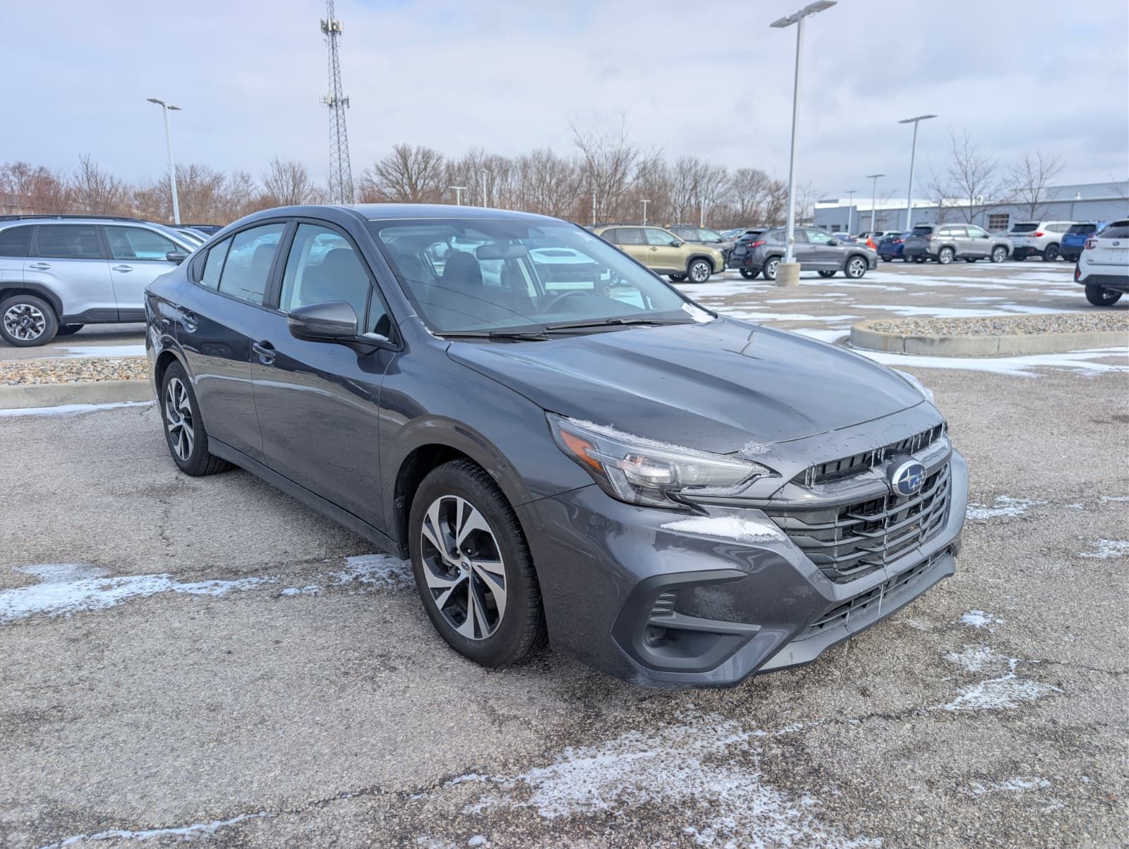 2025 SUBARU LEGACY - Image 3