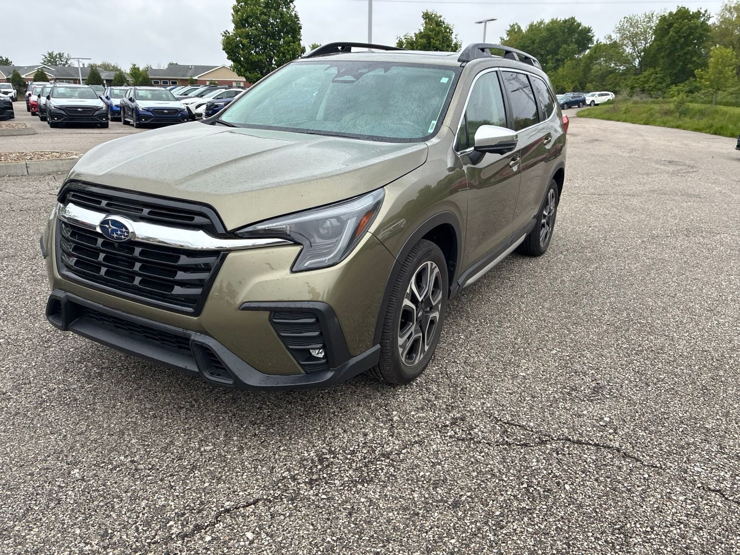 2023 Subaru Ascent Limited 7 Passenger's photo