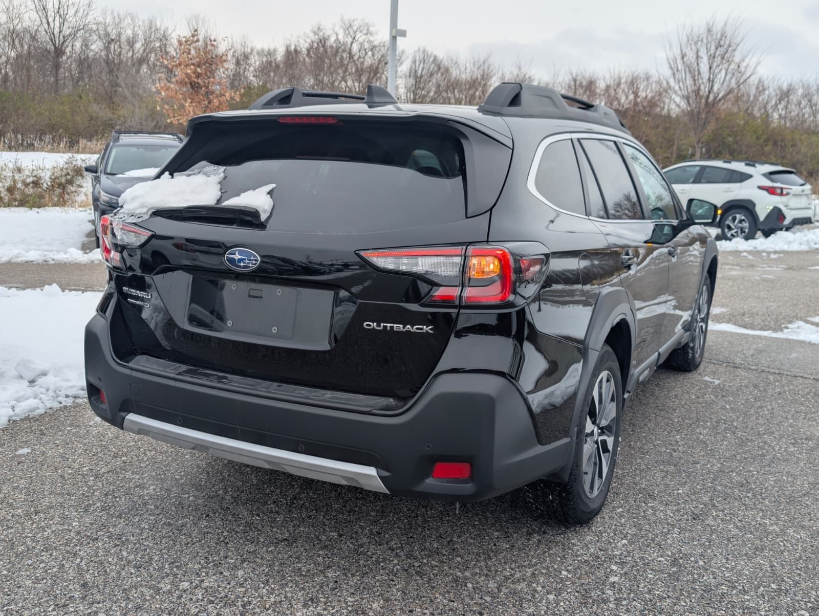 2025 SUBARU OUTBACK - Image 7