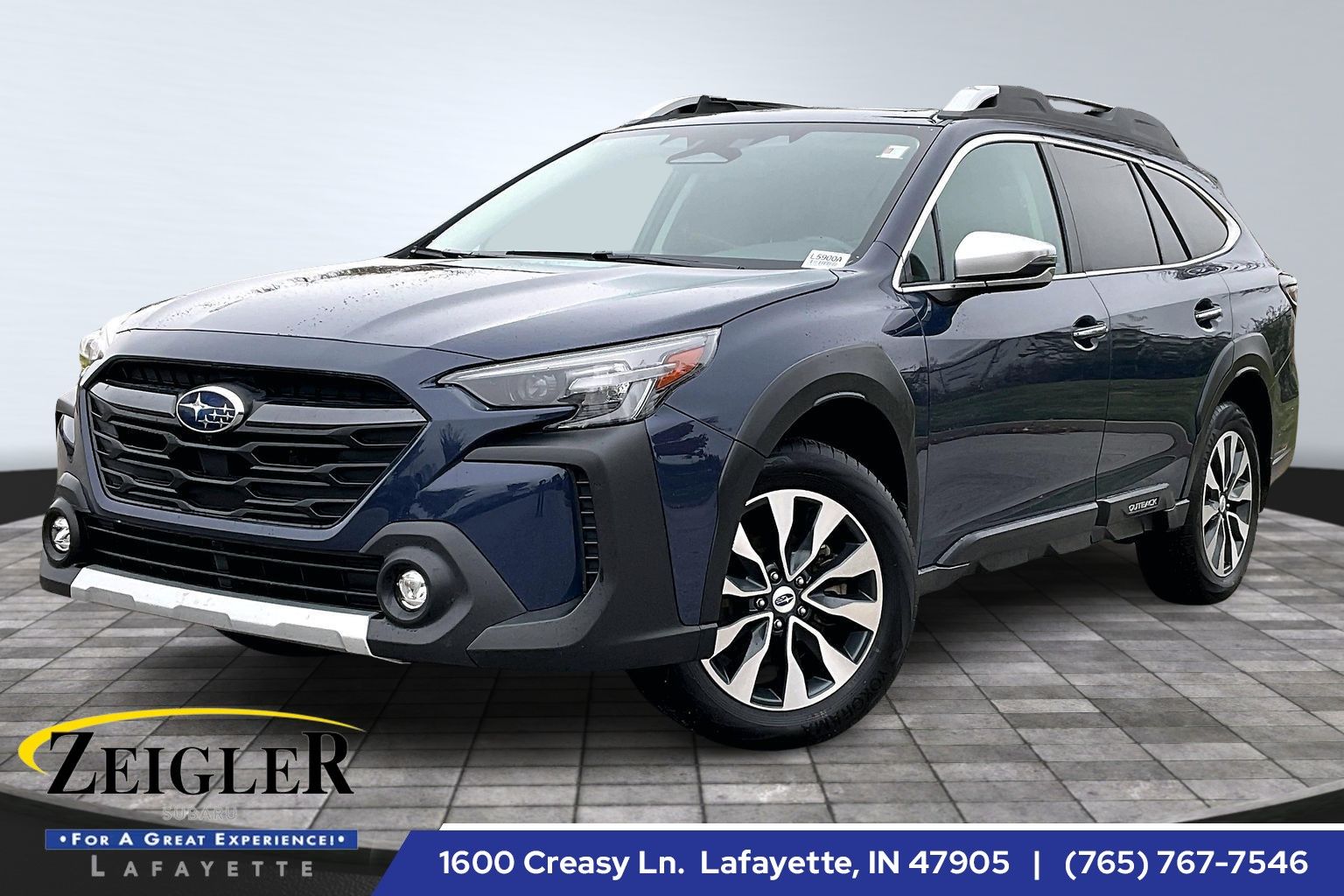 2023 Subaru Outback Touring's photo