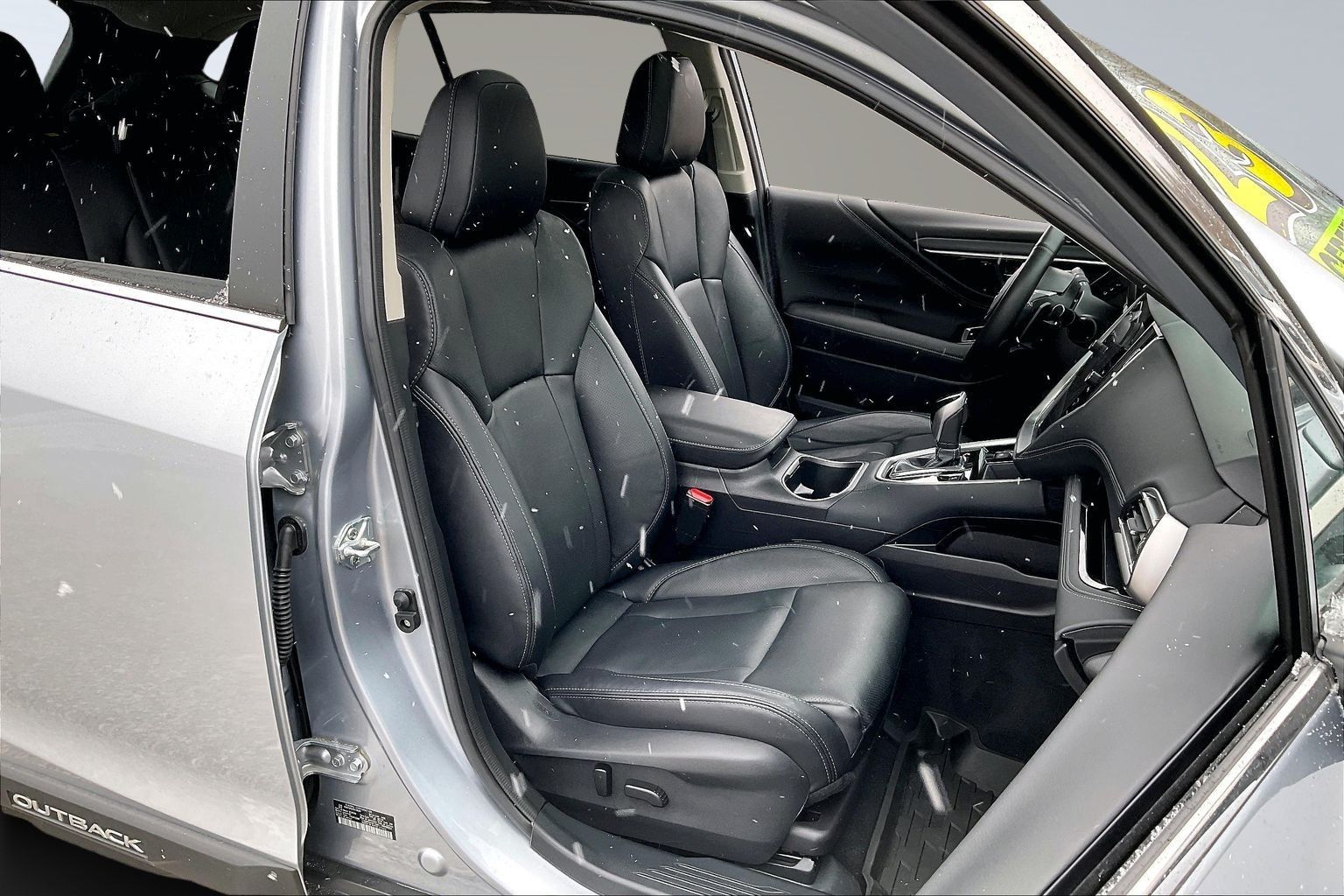 2025 SUBARU OUTBACK - Image 7