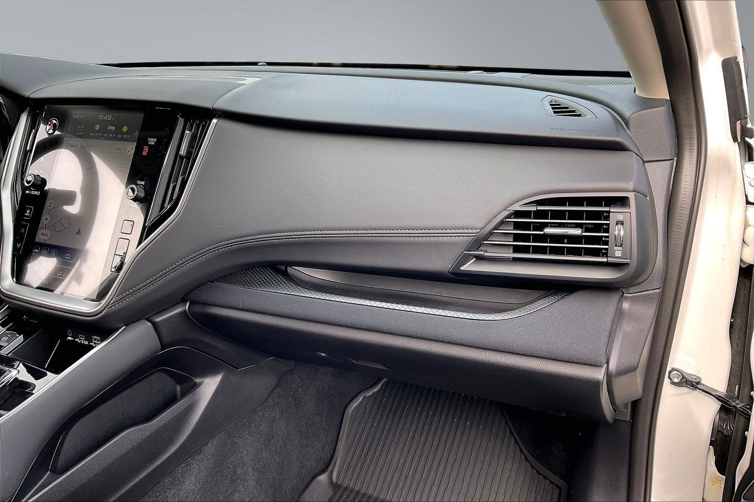 2025 SUBARU OUTBACK - Image 15